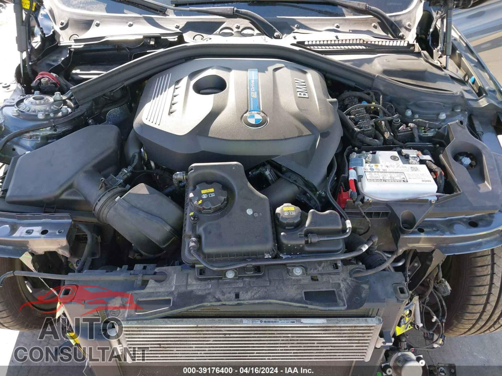 BMW 330E 2018 - WBA8E1C50JA756597