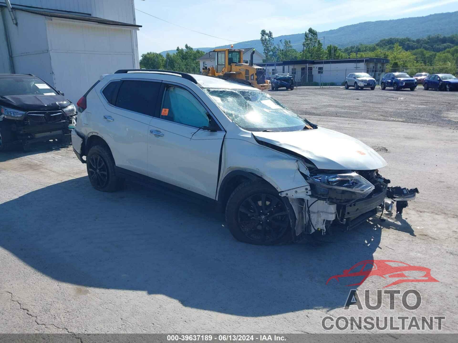 NISSAN ROGUE 2018 - 5N1AT2MV2JC760780