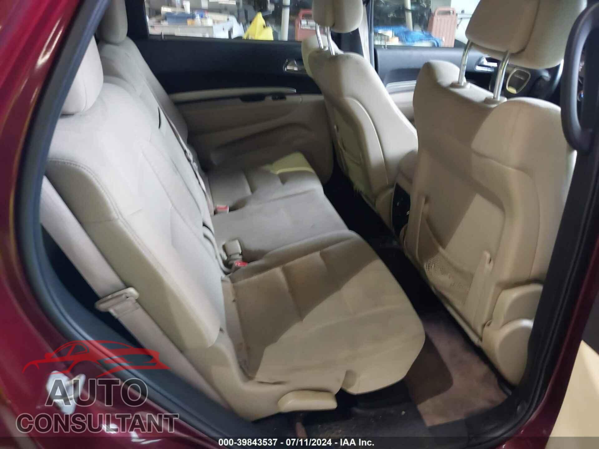 DODGE DURANGO 2018 - 1C4RDHAG6JC100657
