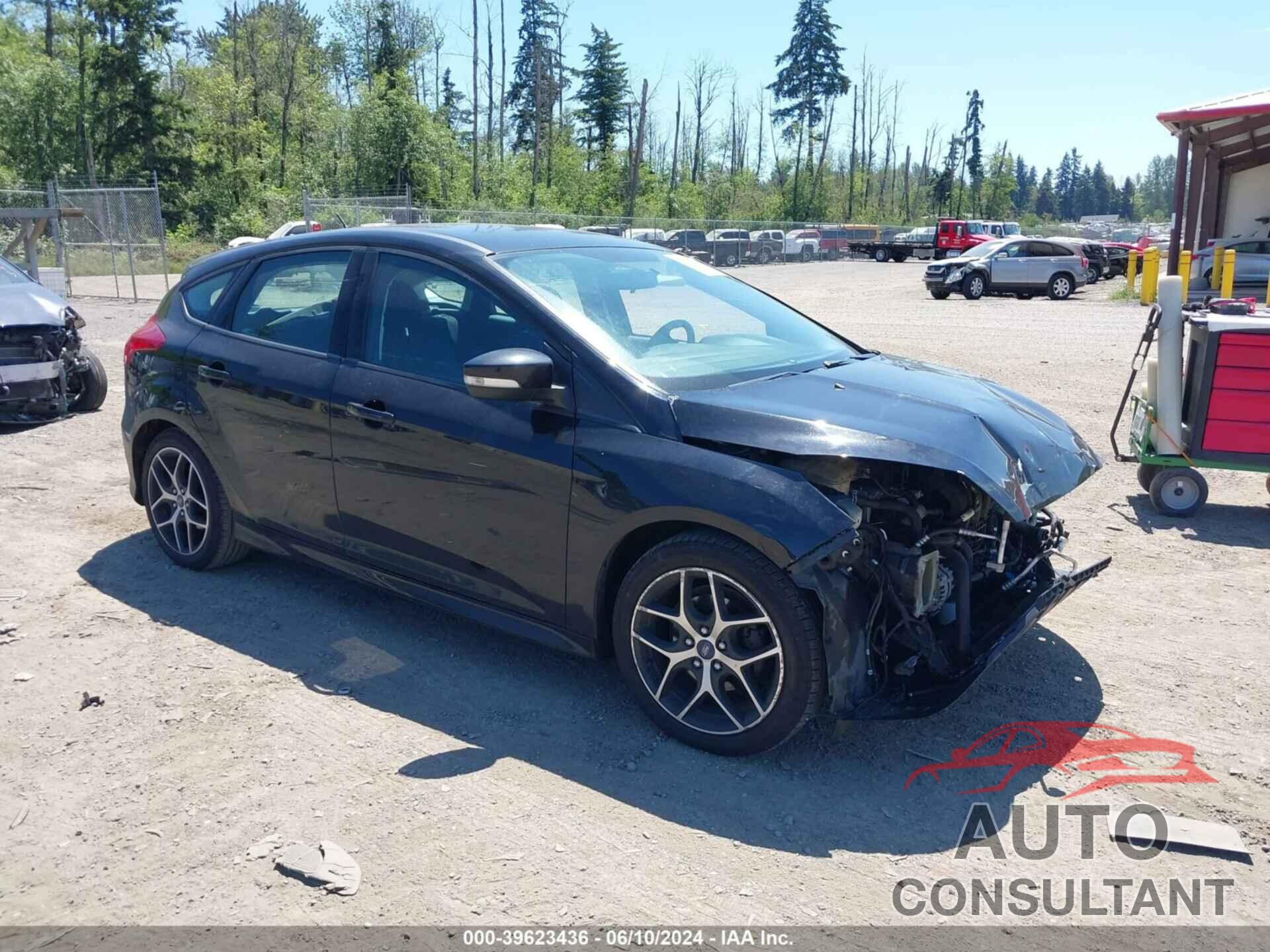 FORD FOCUS 2016 - 1FADP3K28GL372942