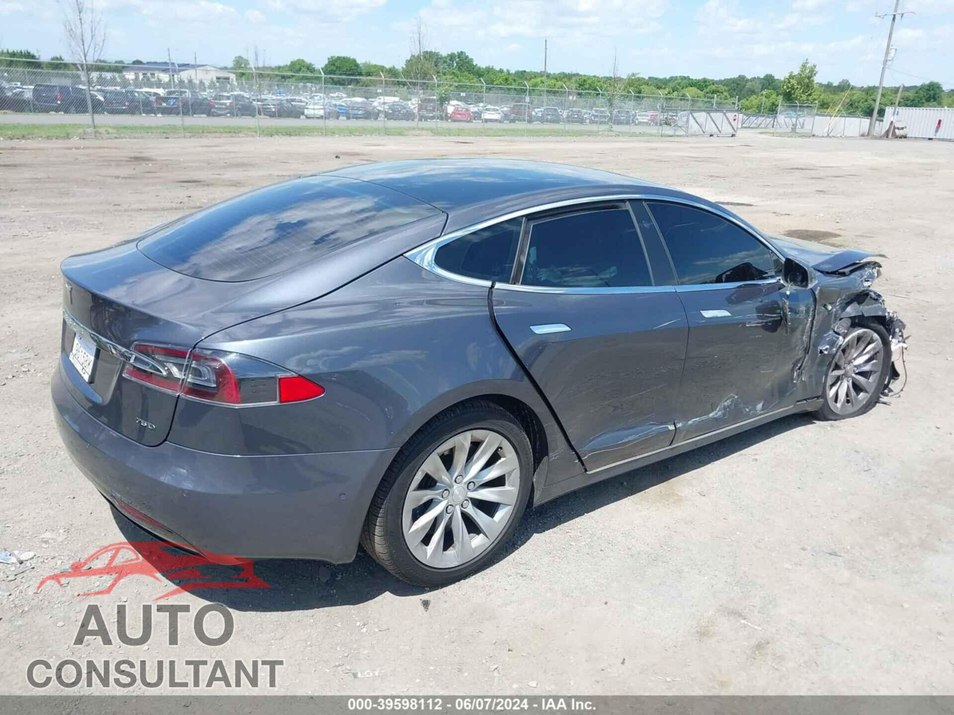 TESLA MODEL S 2017 - 5YJSA1E24HF201354