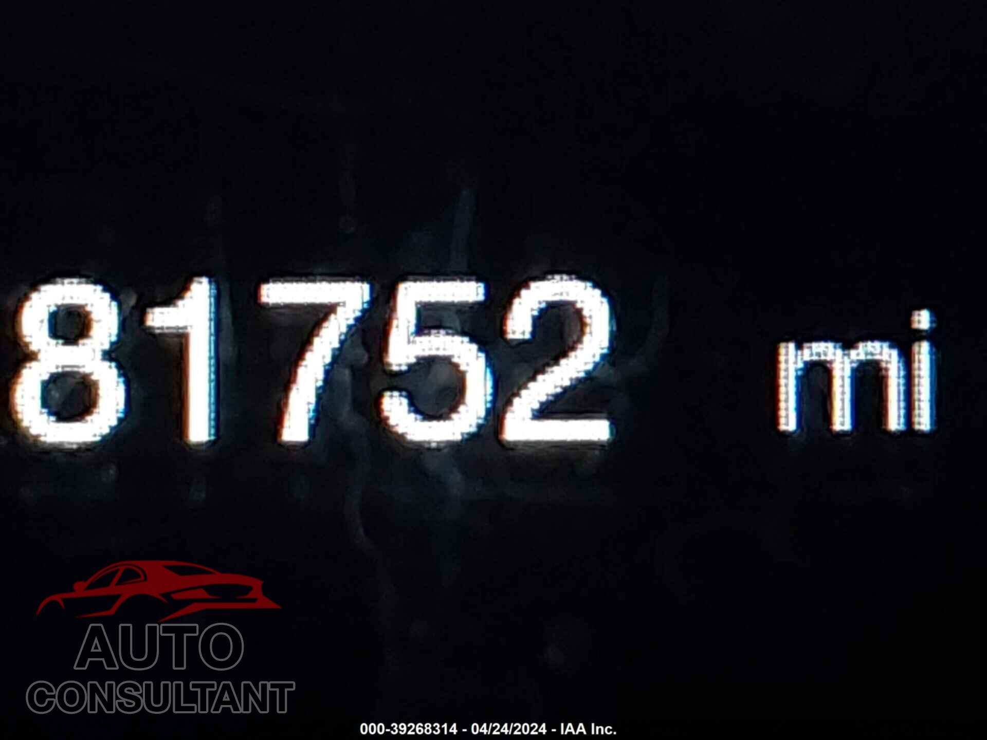 JEEP COMPASS 2018 - 3C4NJDBB7JT282425