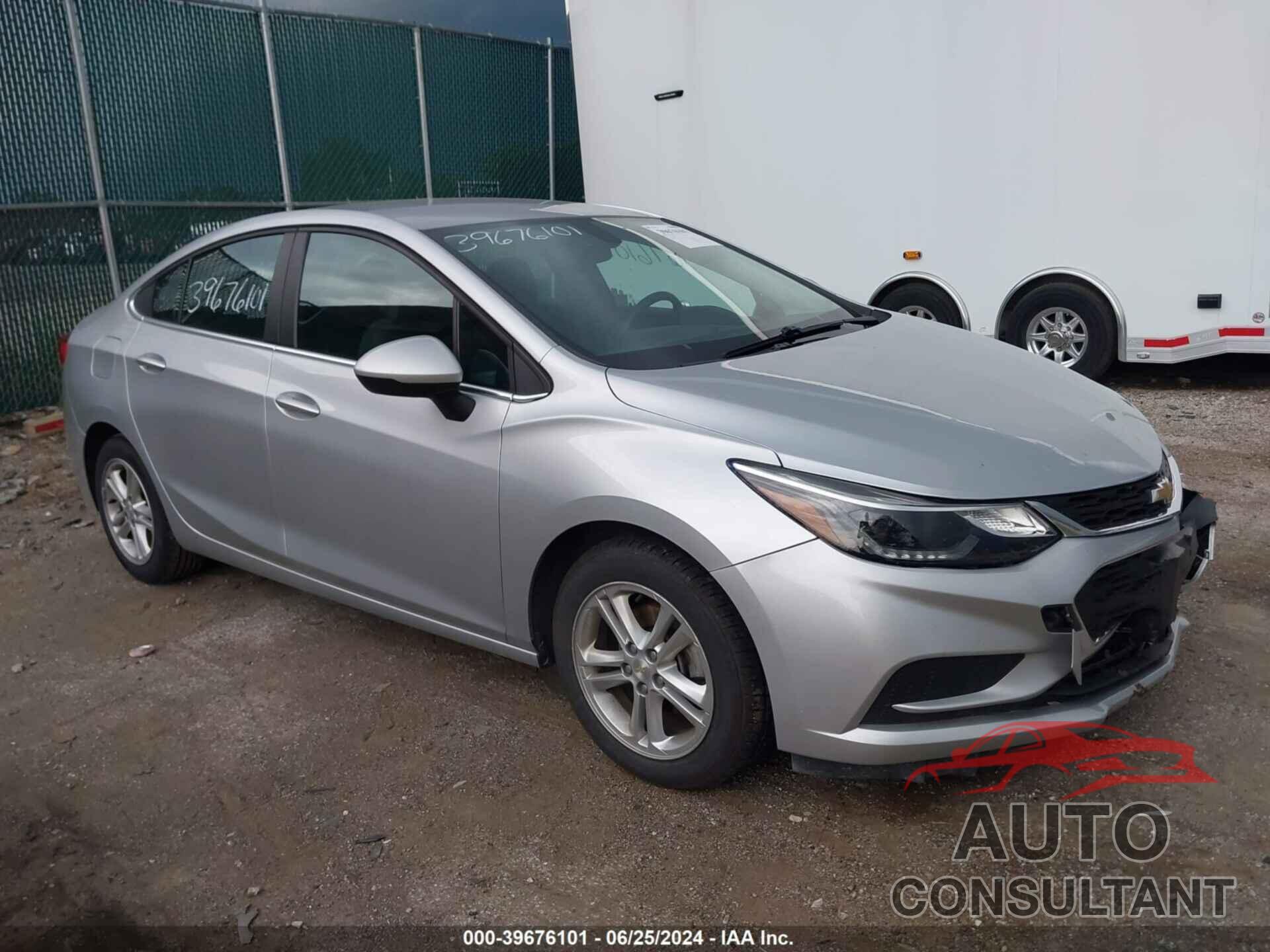 CHEVROLET CRUZE 2017 - 1G1BE5SM9H7239534