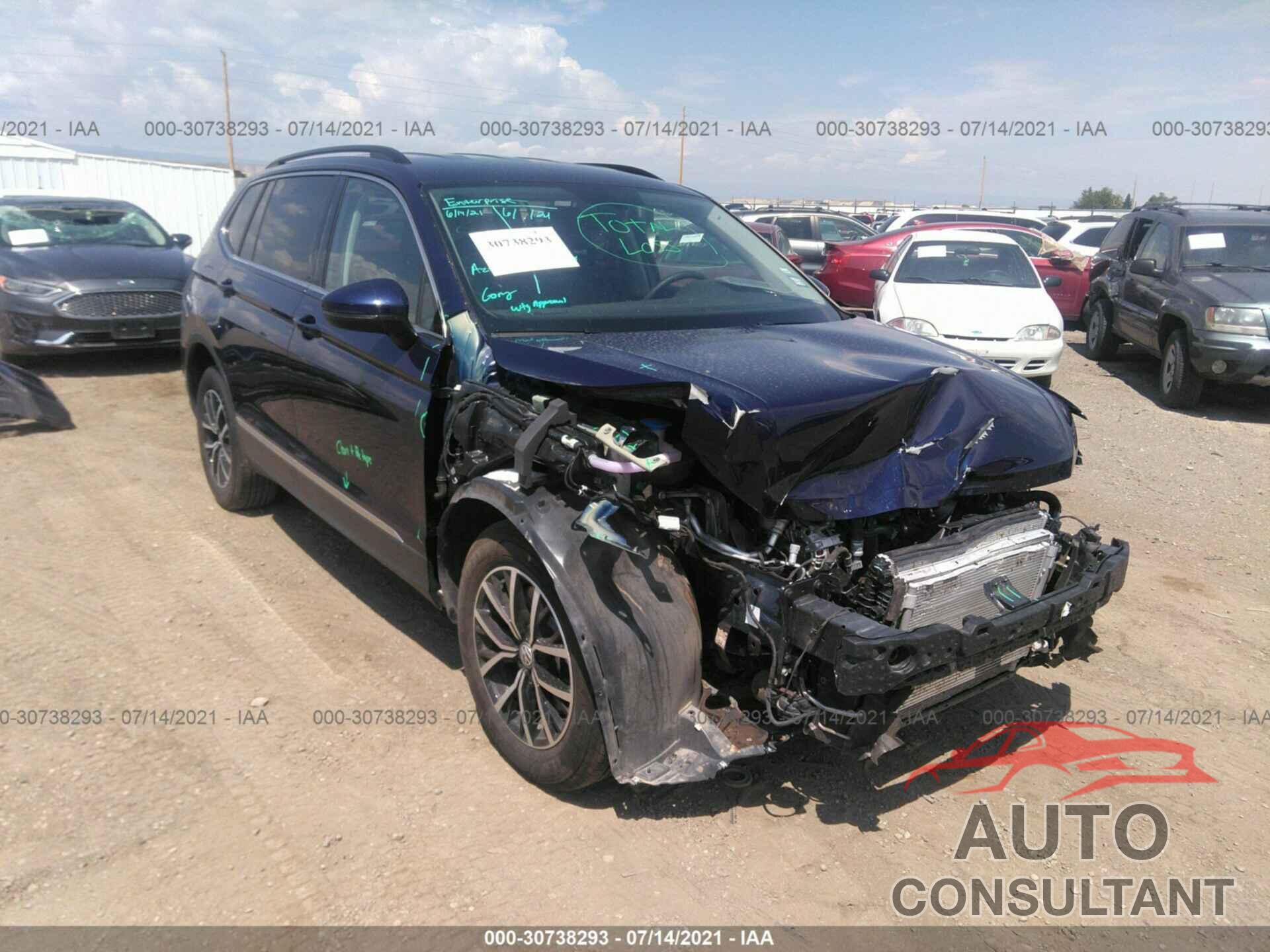 VOLKSWAGEN TIGUAN 2021 - 3VV2B7AX2MM061913