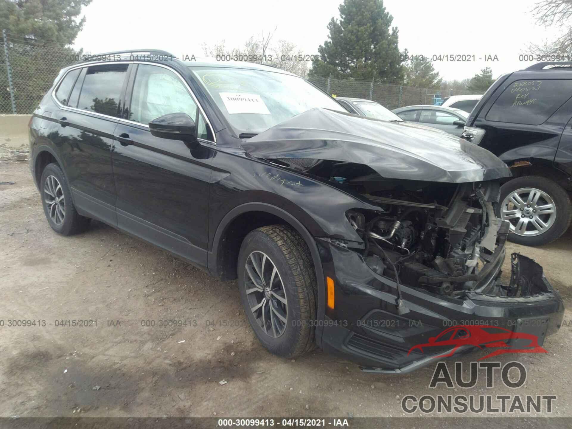 VOLKSWAGEN TIGUAN 2019 - 3VV2B7AX0KM136878