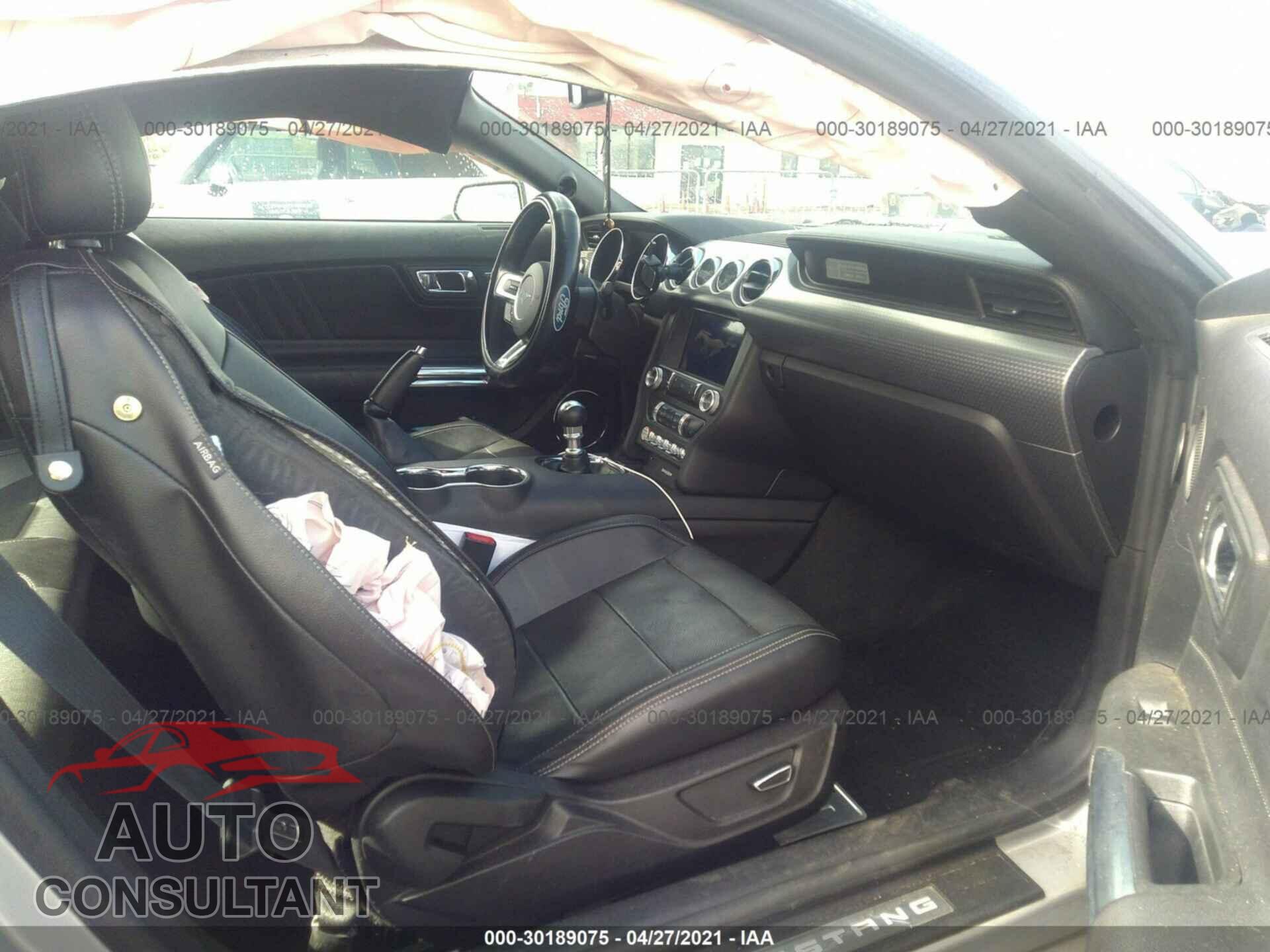 FORD MUSTANG 2017 - 1FA6P8TH3H5272813