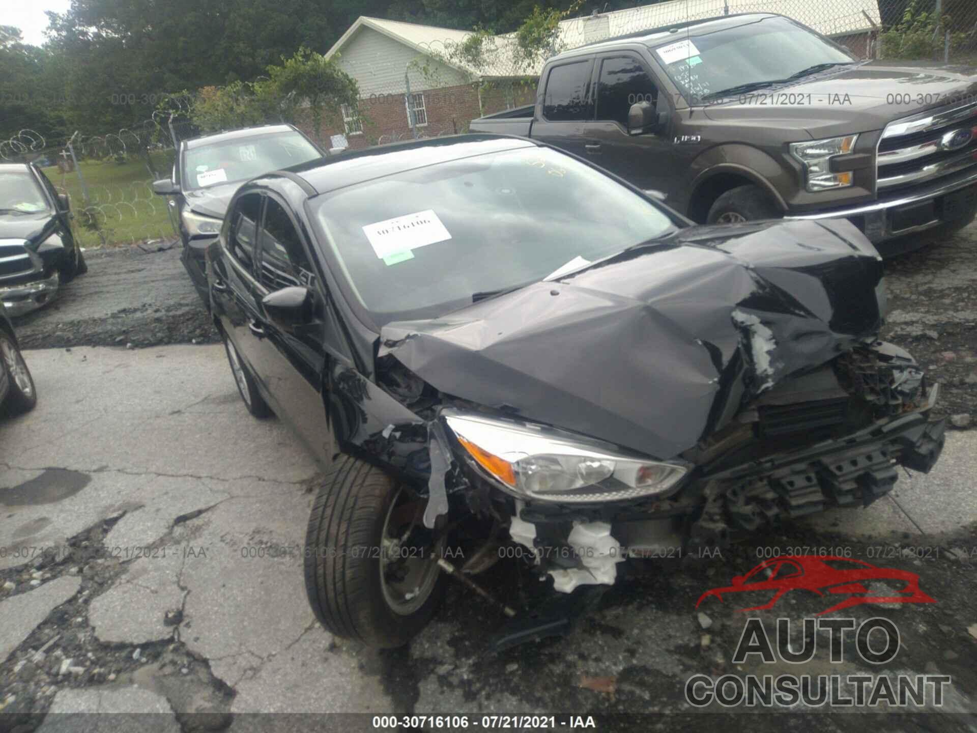 FORD FOCUS 2018 - 1FADP3F27JL265222