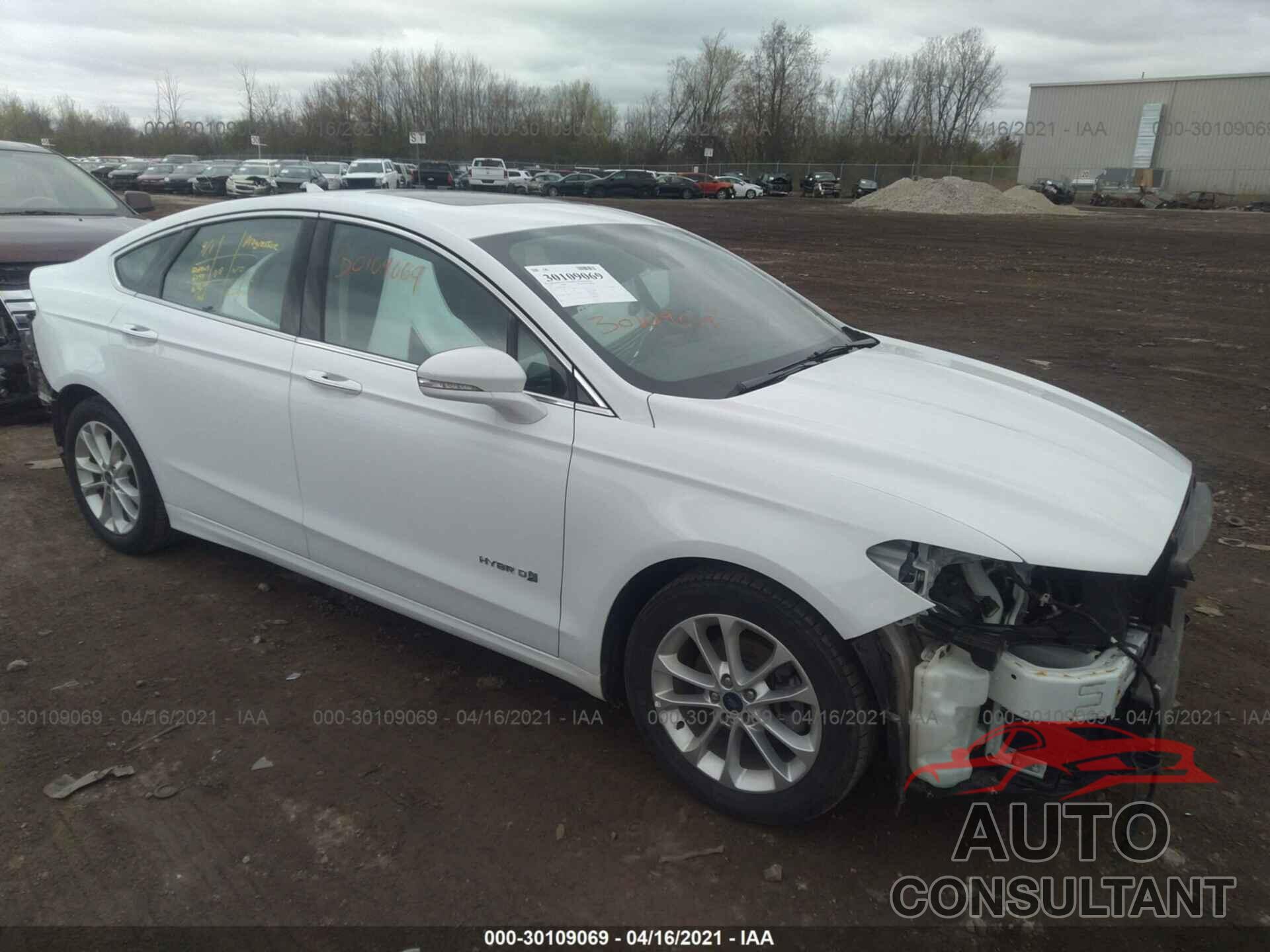 FORD FUSION HYBRID 2019 - 3FA6P0MU8KR116977