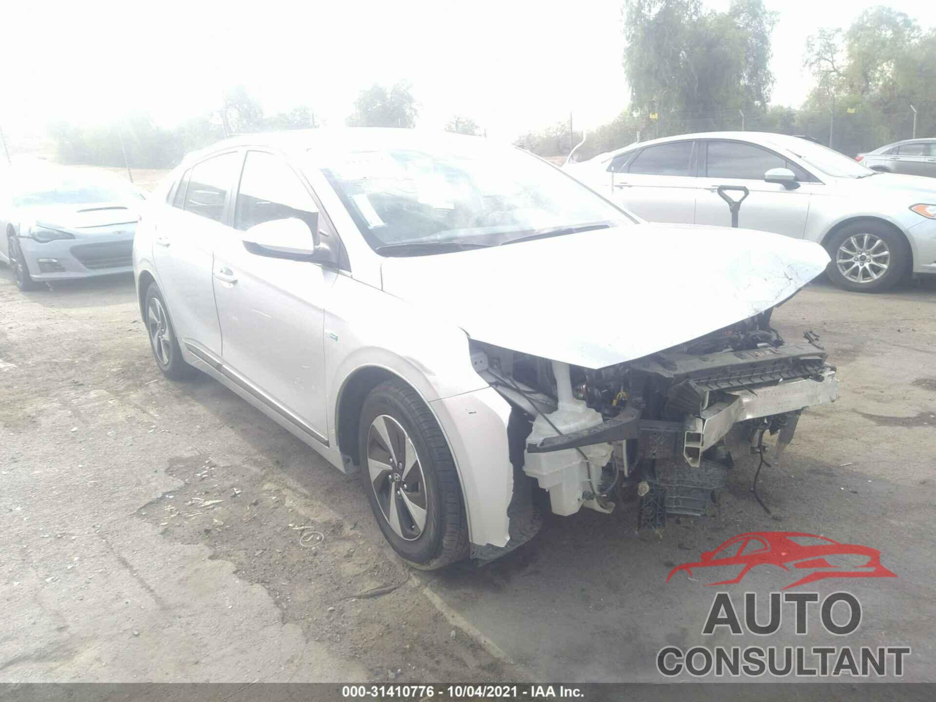 HYUNDAI IONIQ HYBRID 2017 - KMHC75LC4HU056986