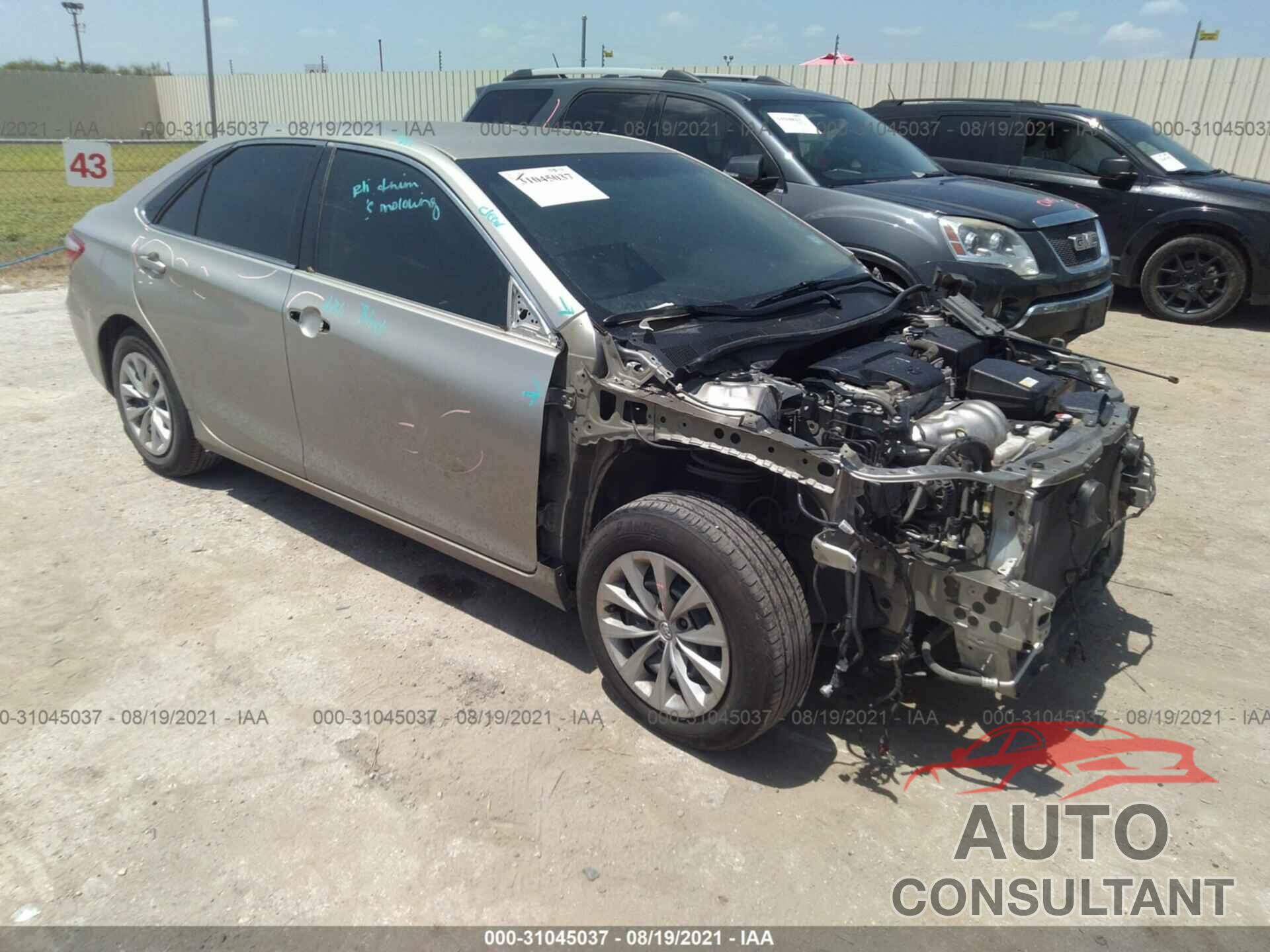 TOYOTA CAMRY 2016 - 4T4BF1FK0GR521391