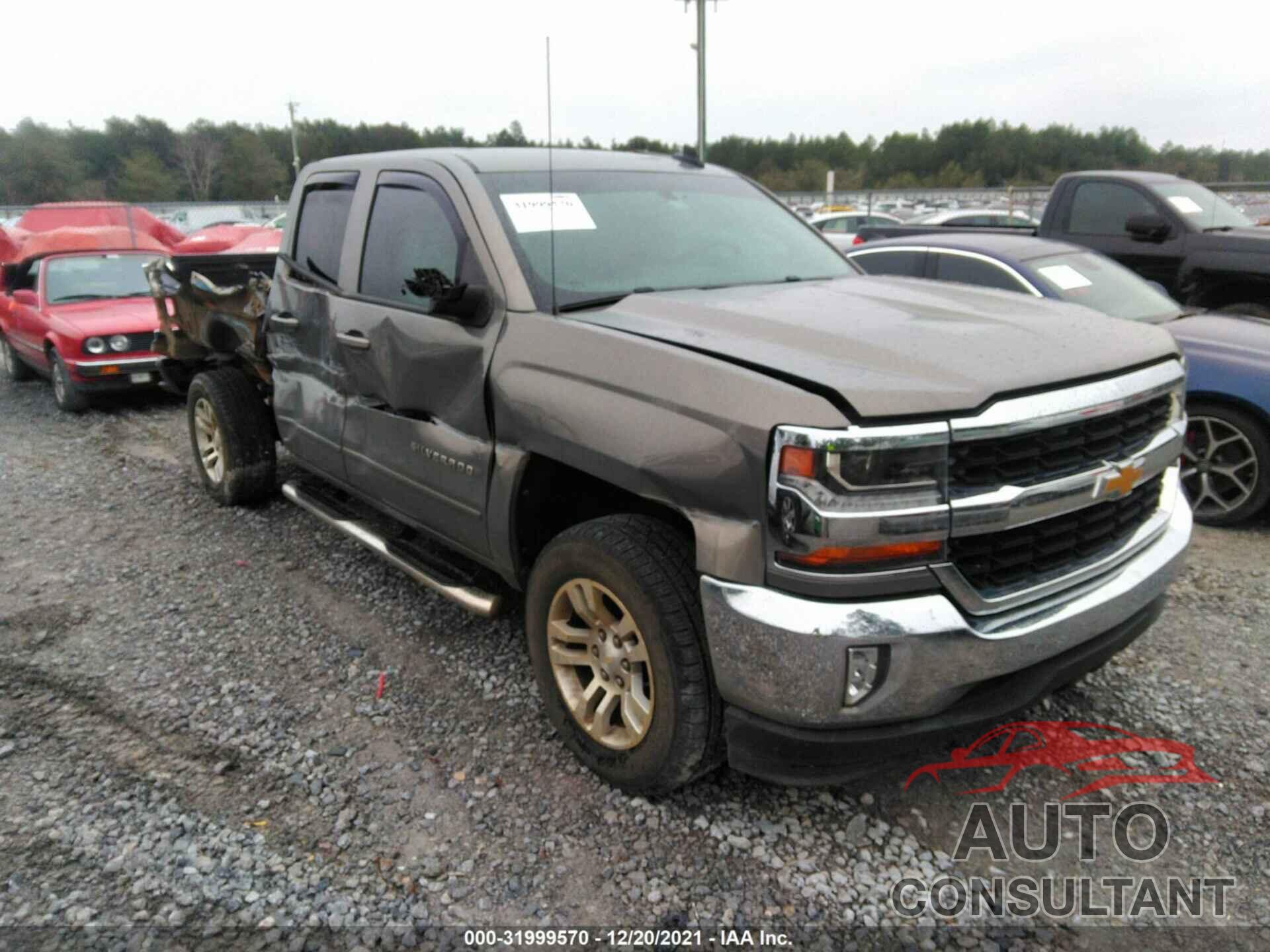 CHEVROLET SILVERADO 1500 2017 - 1GCRCREC0HZ168234