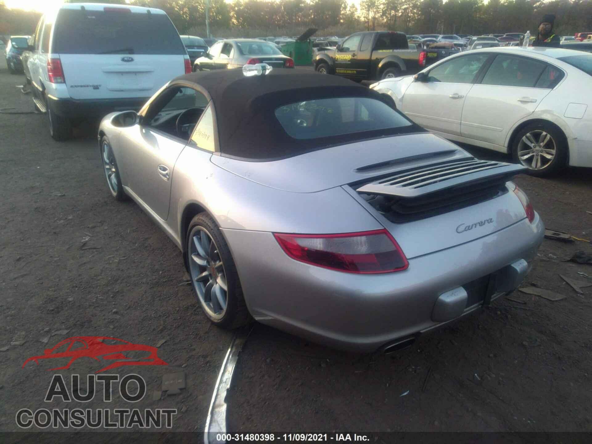 PORSCHE 911 2006 - WP0CA29936S756930