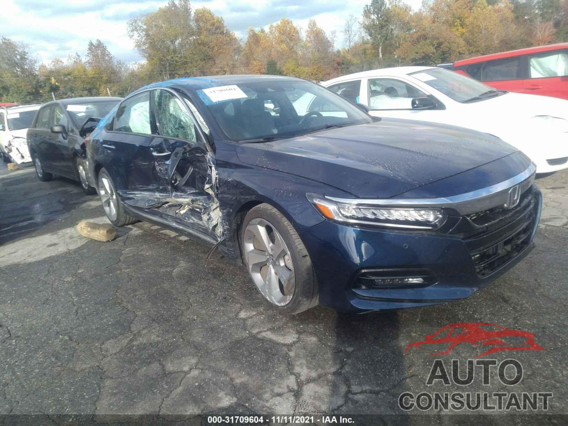 HONDA ACCORD SEDAN 2018 - 1HGCV2F92JA000384