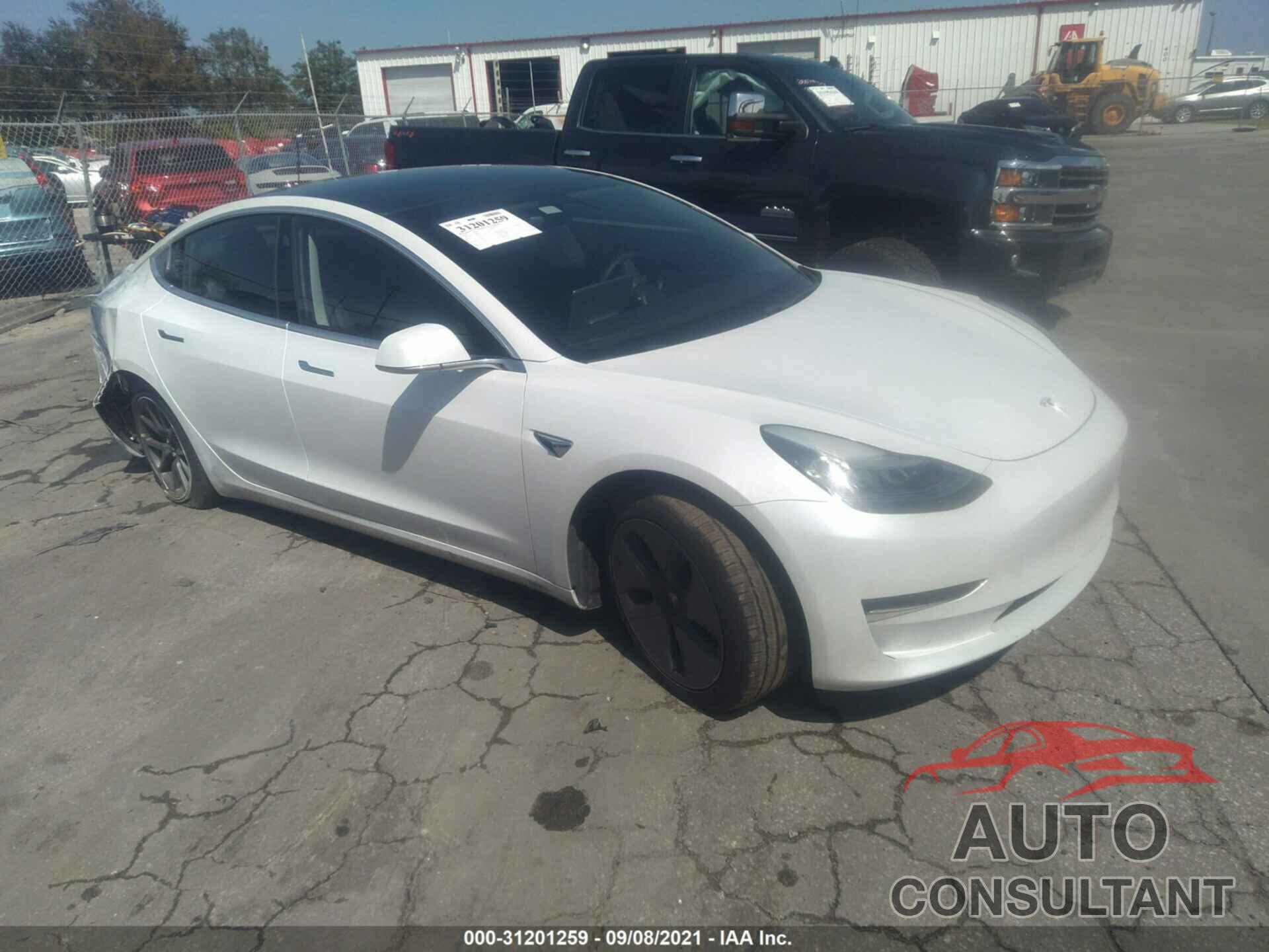 TESLA MODEL 3 2019 - 5YJ3E1EA0KF483726