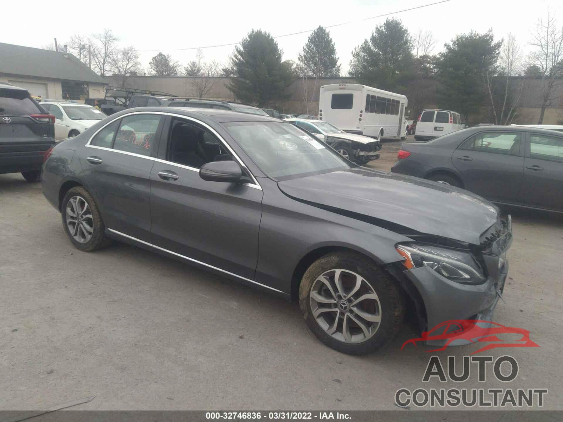 MERCEDES-BENZ C-CLASS 2017 - 55SWF4KB7HU212274
