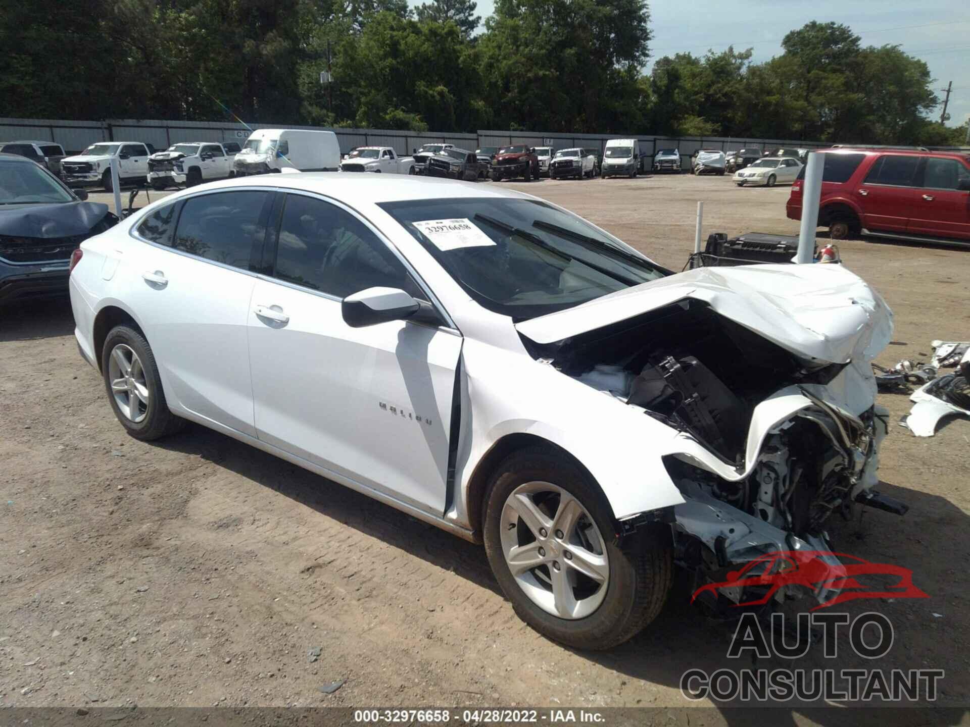 CHEVROLET MALIBU 2022 - 1G1ZD5ST2NF103935