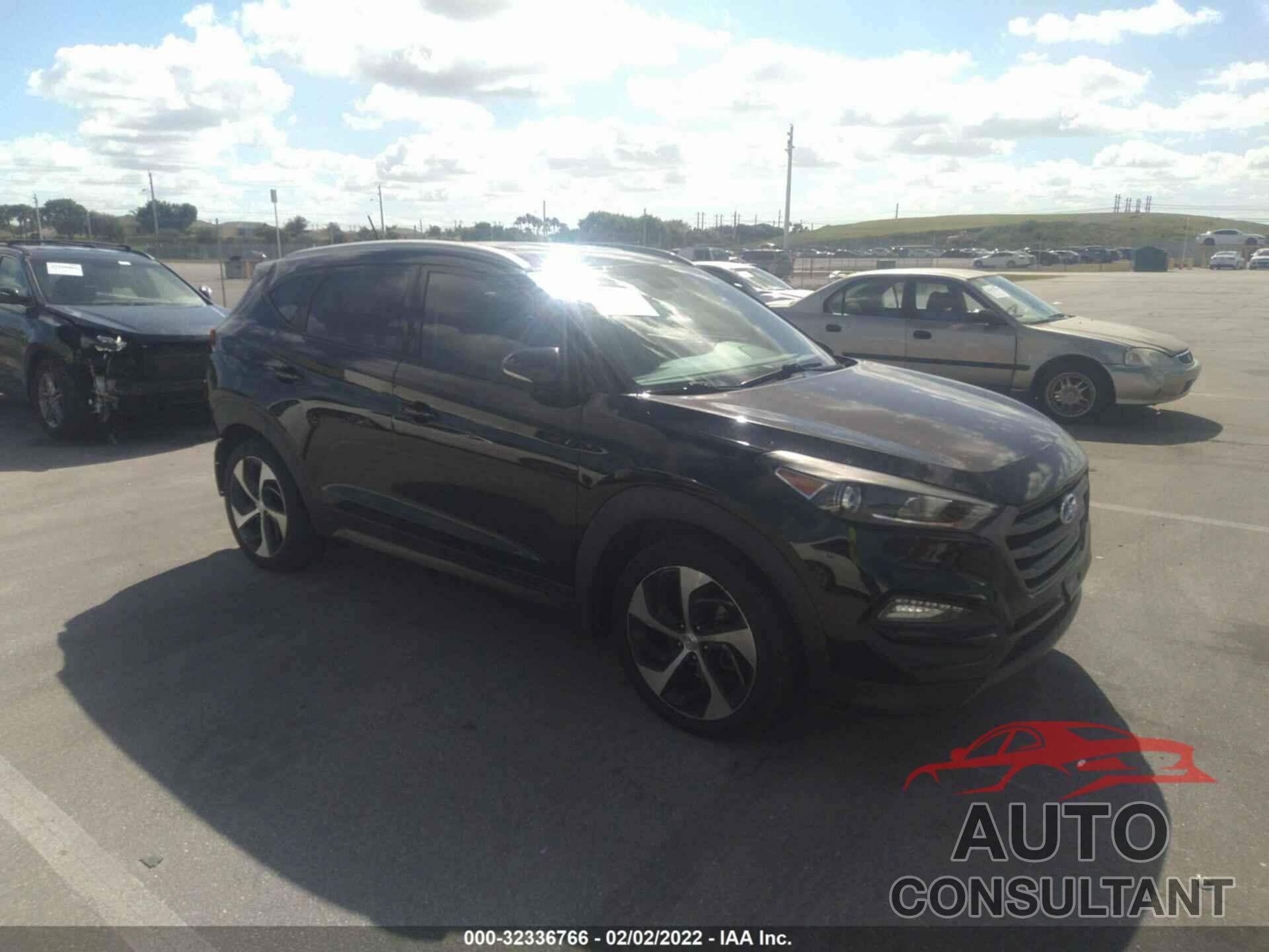 HYUNDAI TUCSON 2016 - KM8J33A28GU098545