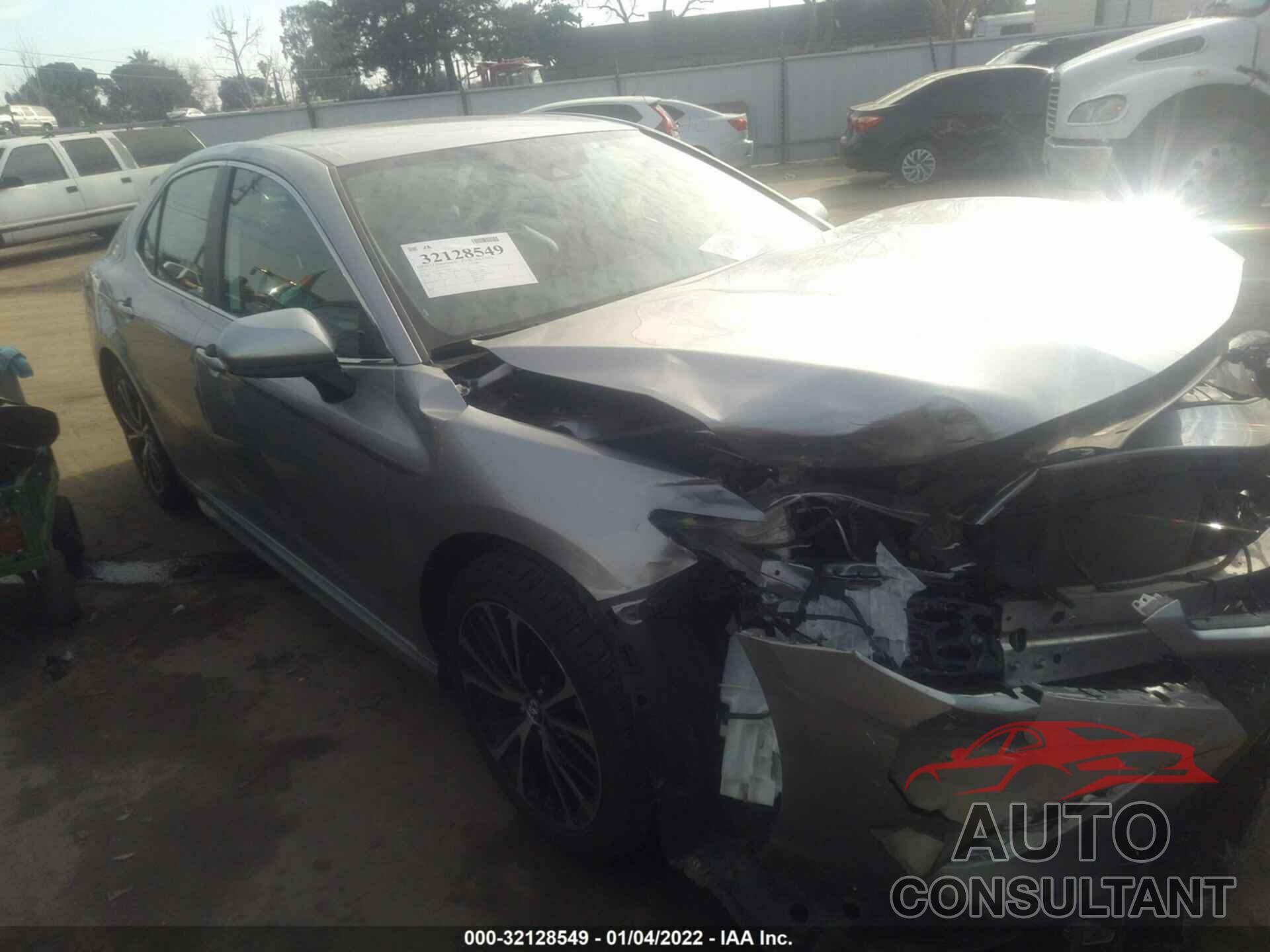 TOYOTA CAMRY 2019 - 4T1B11HK4KU743897
