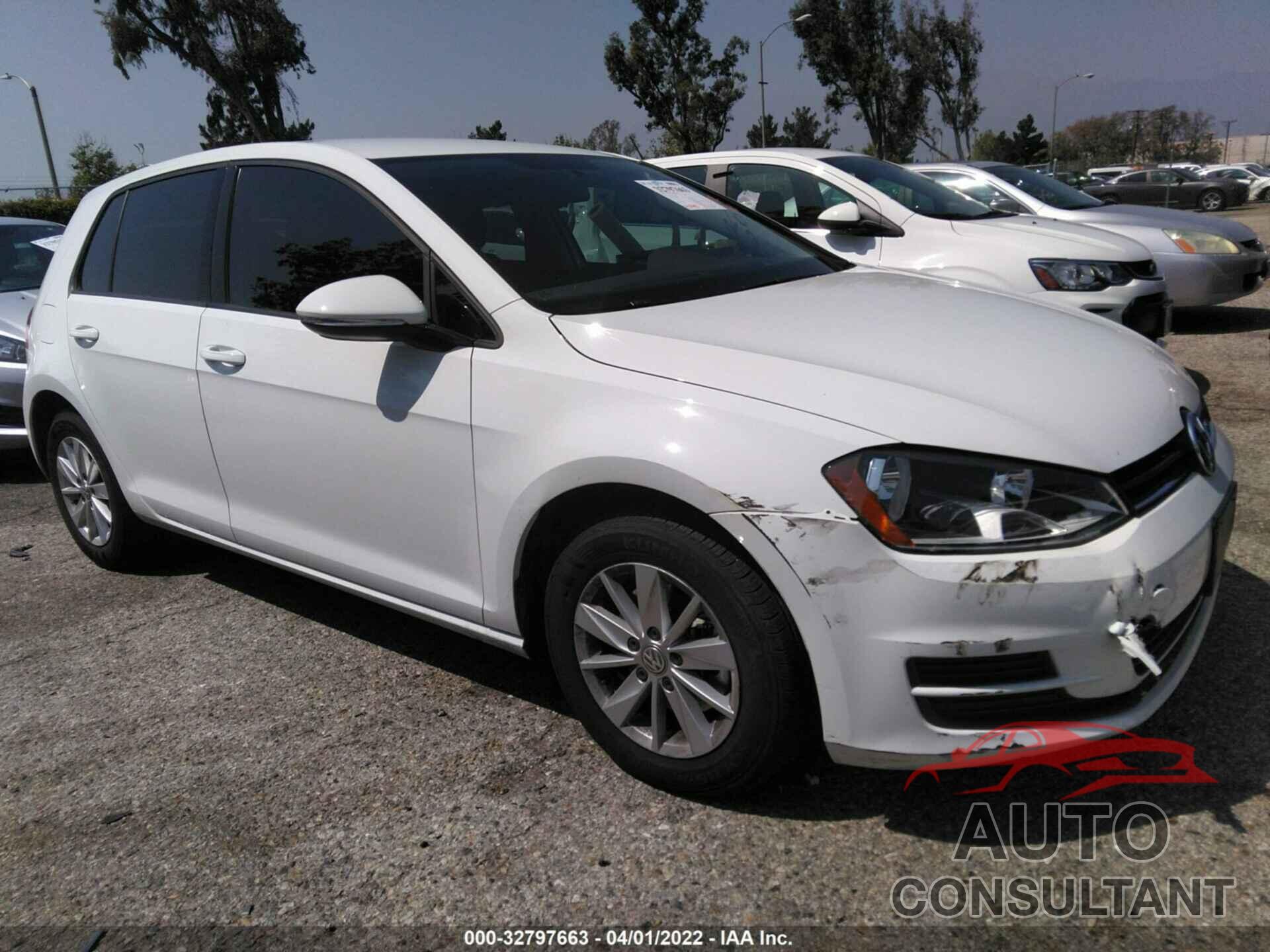 VOLKSWAGEN GOLF 2017 - 3VW217AU2HM067978