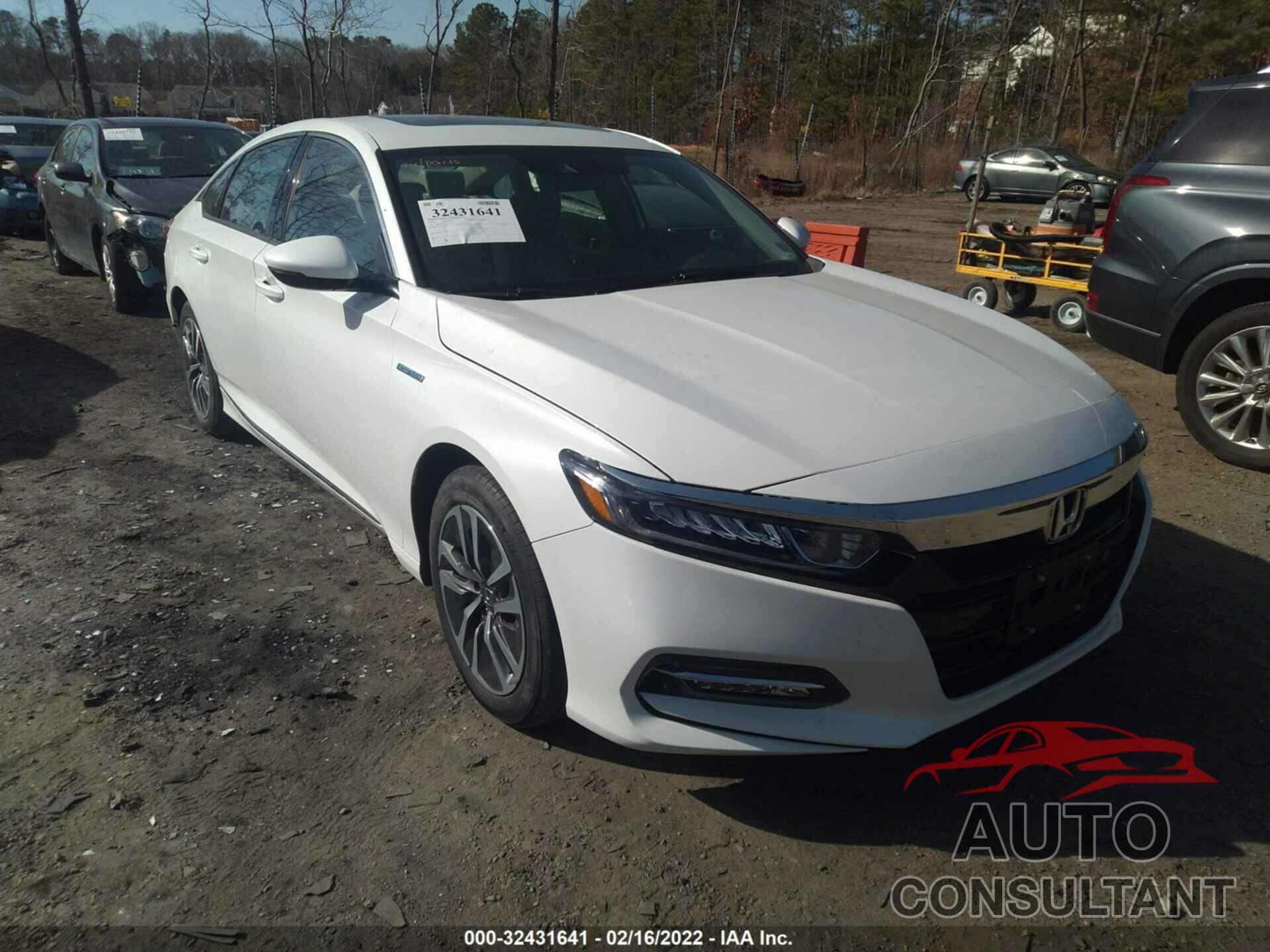 HONDA ACCORD HYBRID 2018 - 1HGCV3F6XJA013315