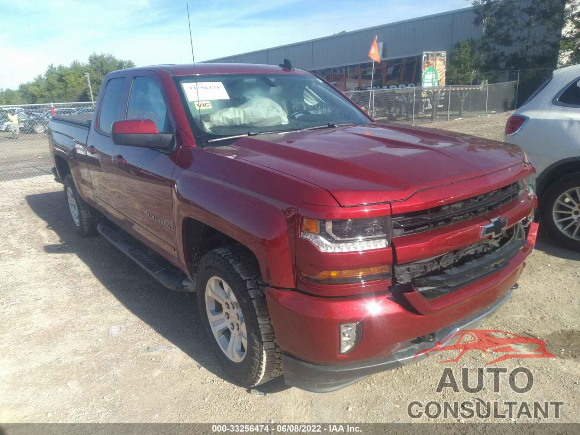 CHEVROLET SILVERADO 1500 2018 - 1GCVKREC8JZ307985