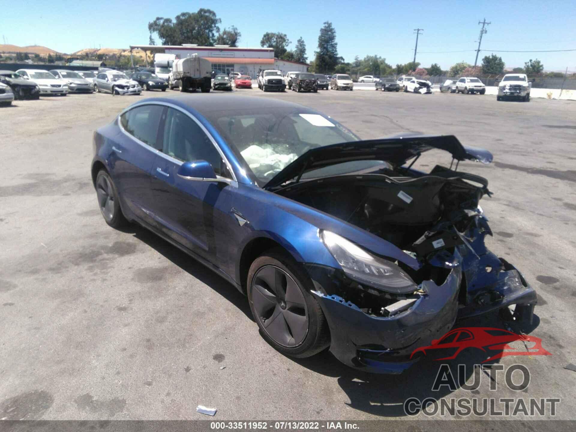 TESLA MODEL 3 2019 - 5YJ3E1EB1KF497269