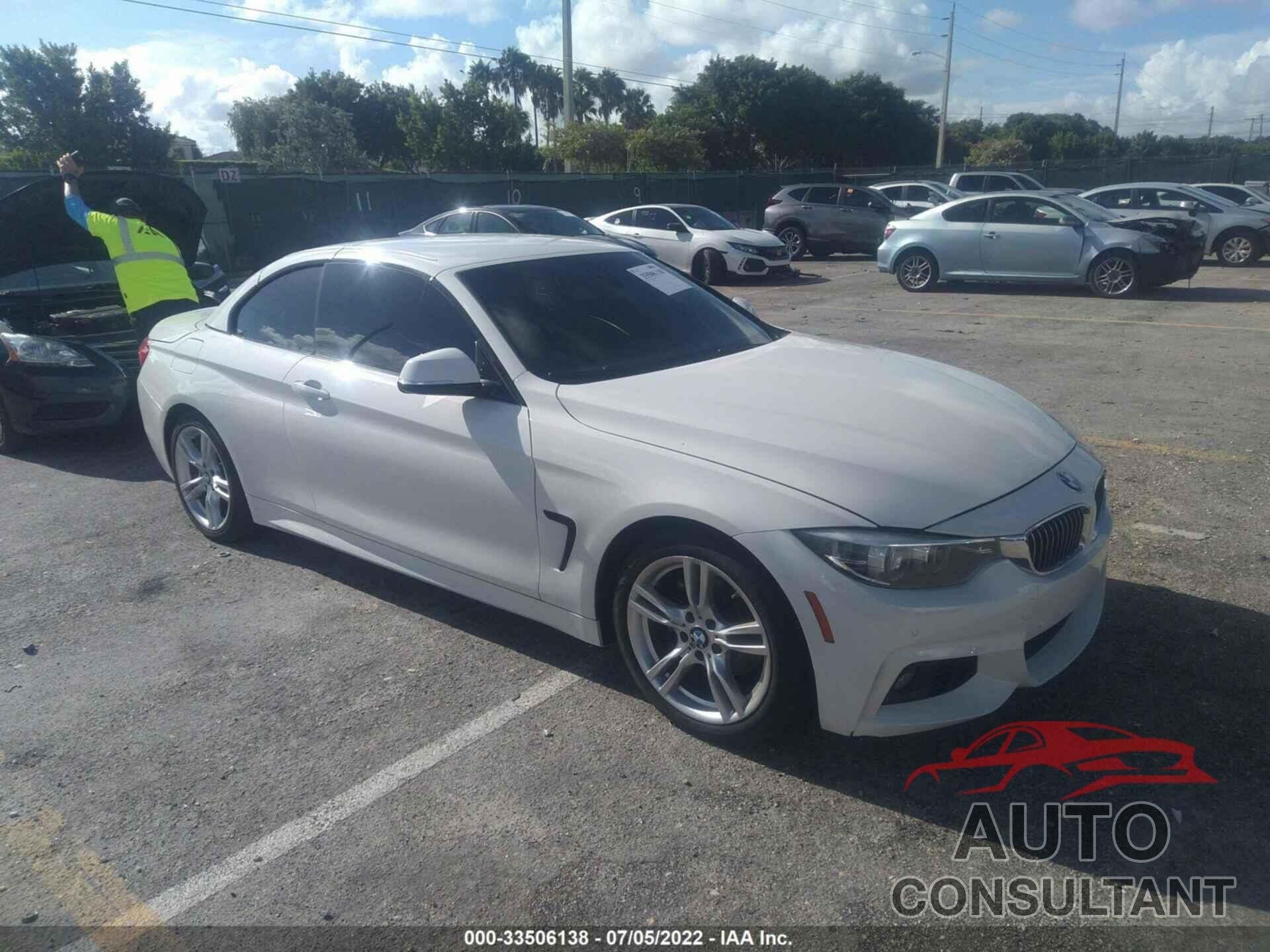 BMW 4 SERIES 2018 - WBA4Z1C55JEC70737