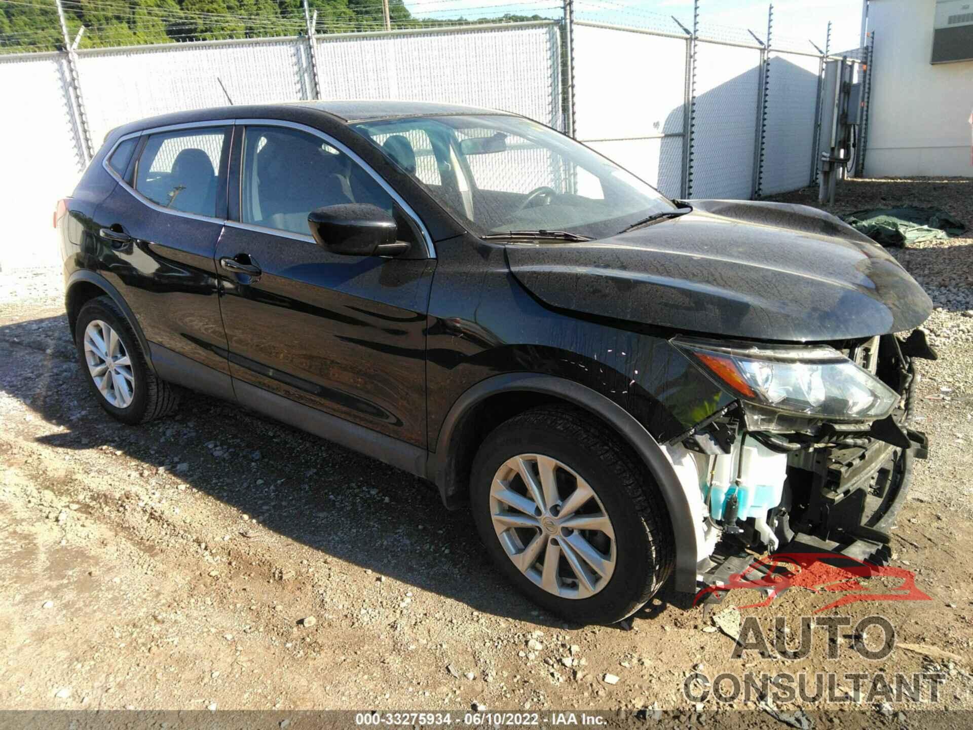 NISSAN ROGUE SPORT 2017 - JN1BJ1CP2HW031895