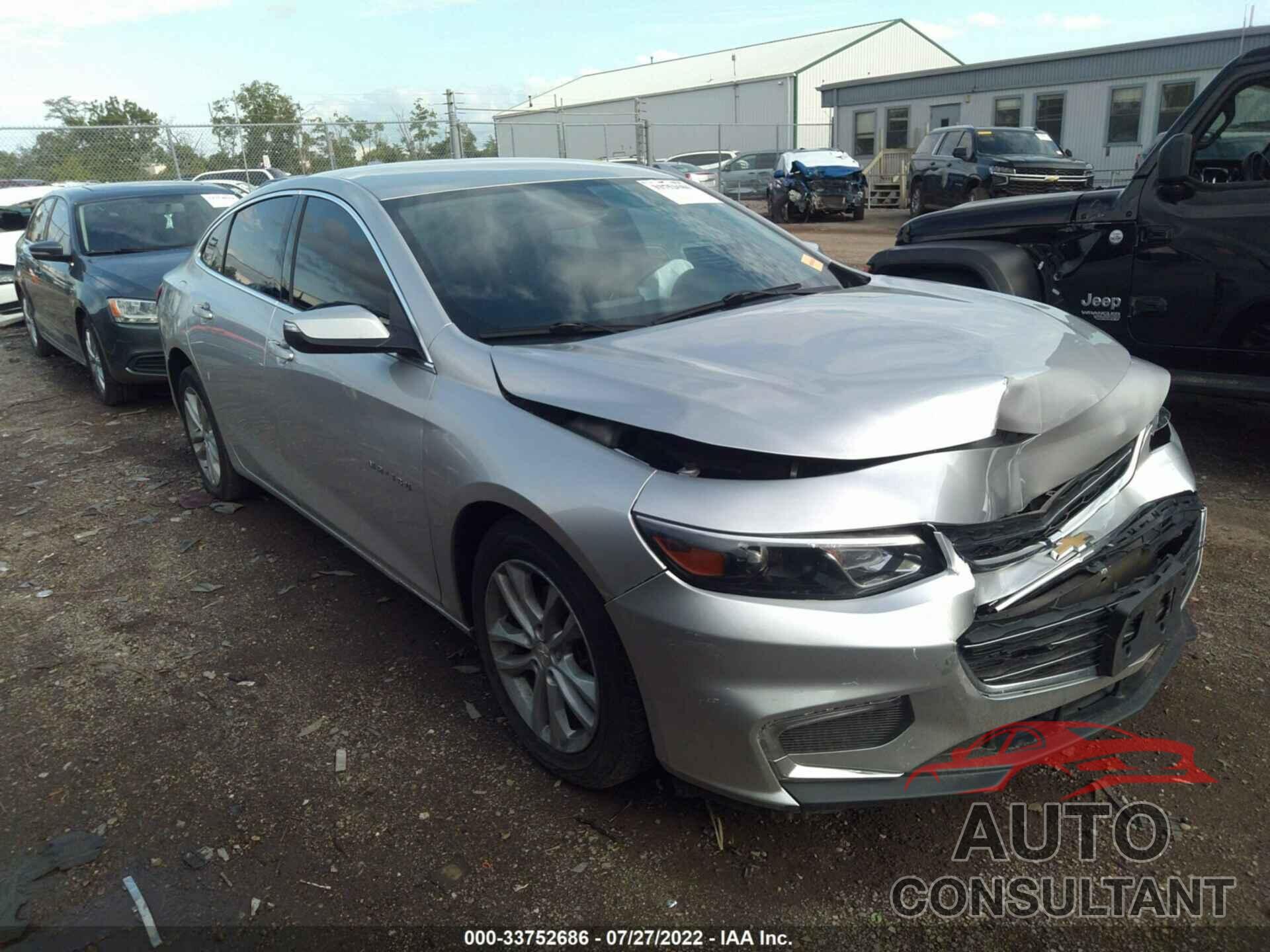 CHEVROLET MALIBU 2018 - 1G1ZD5ST1JF131591