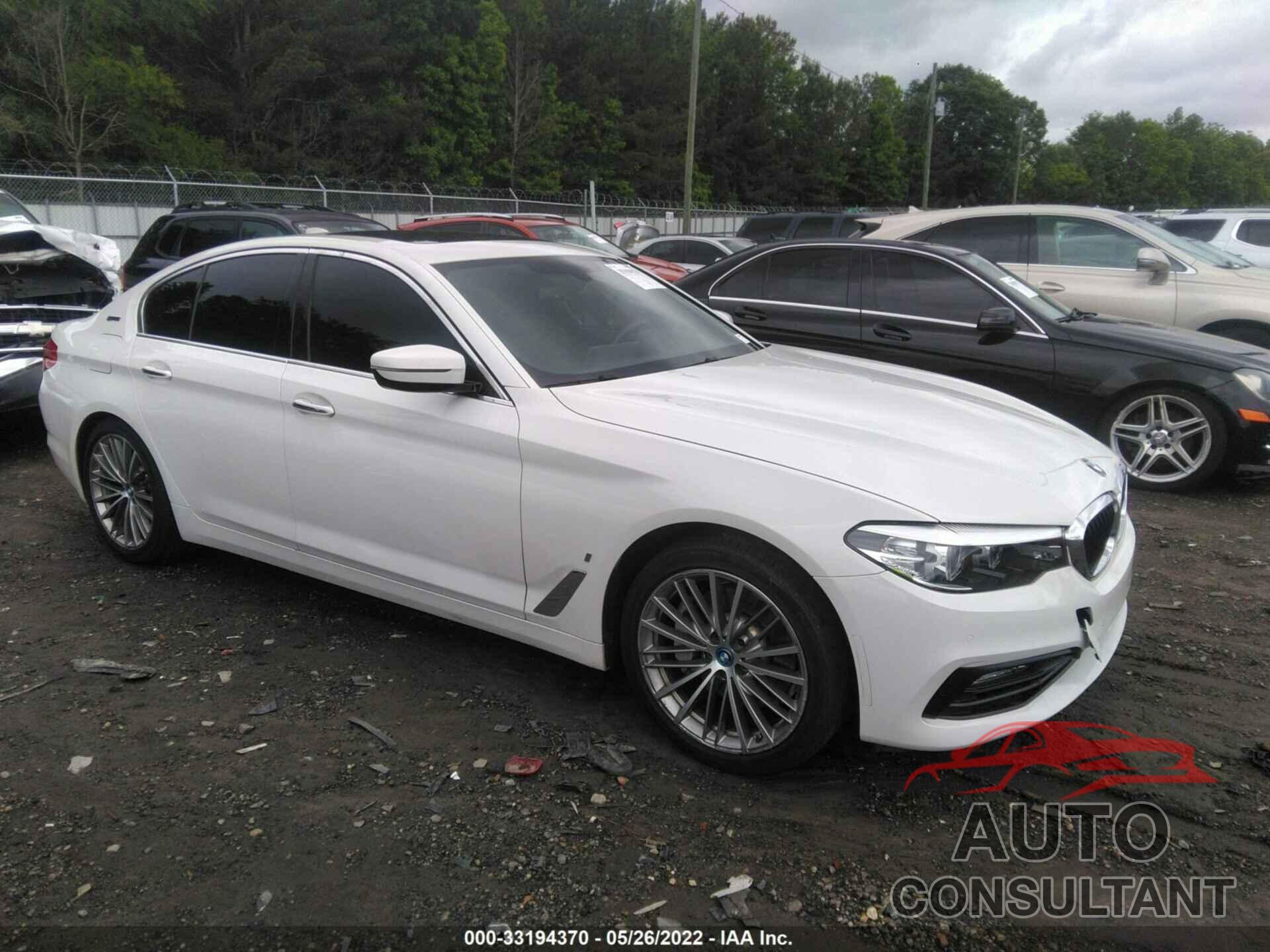 BMW 5 SERIES 2018 - WBAJA9C56JB251363