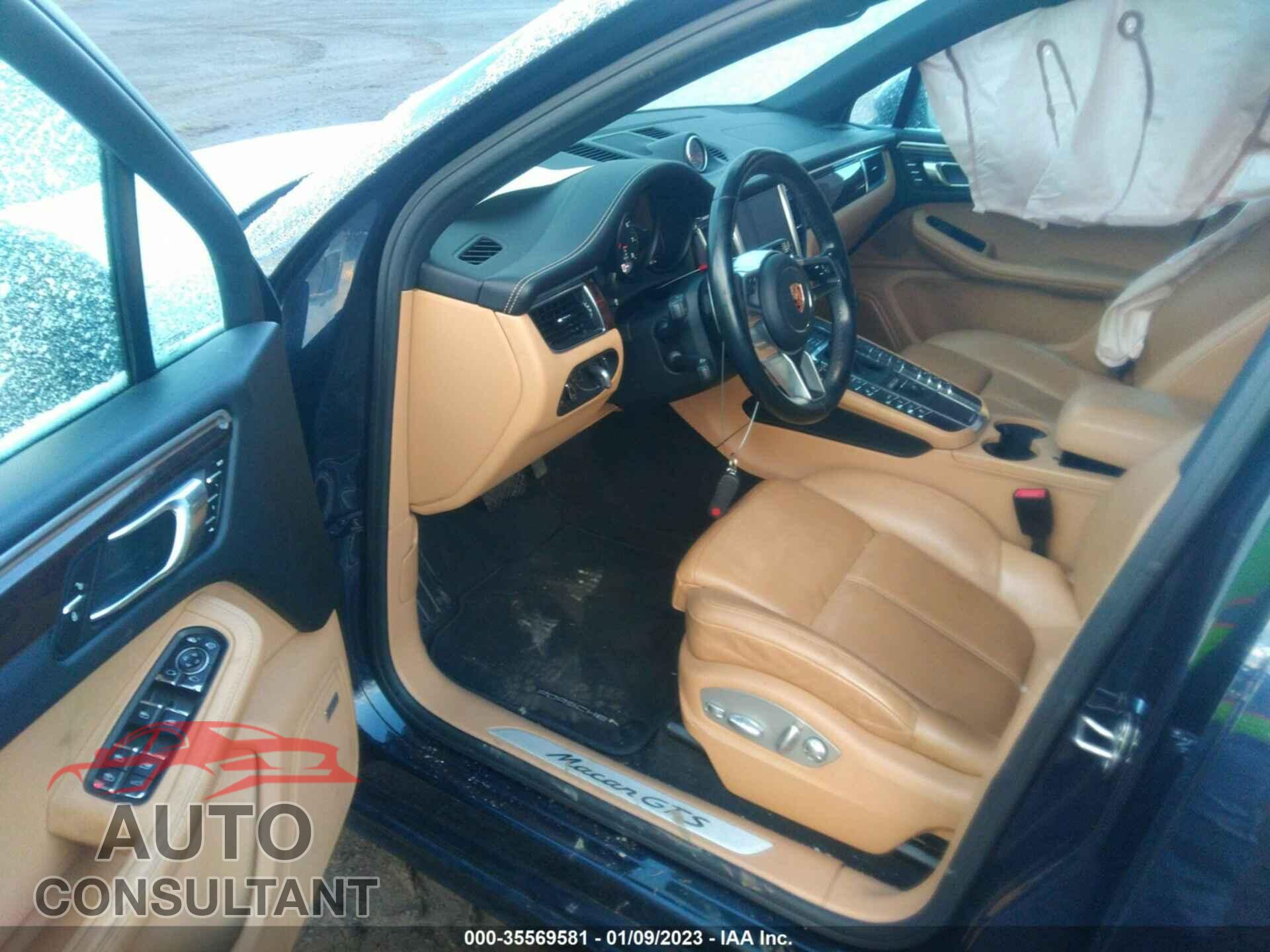 PORSCHE MACAN 2017 - WP1AG2A52HLB52215