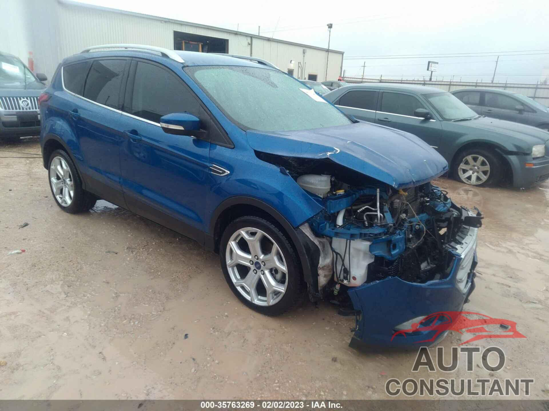 FORD ESCAPE 2019 - 1FMCU0J93KUC32212