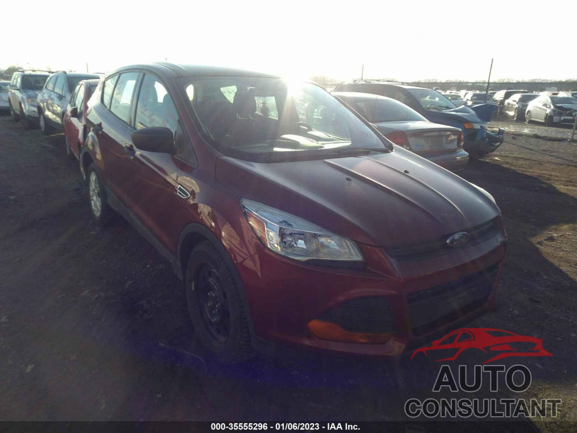 FORD ESCAPE 2016 - 1FMCU0F74GUB04804