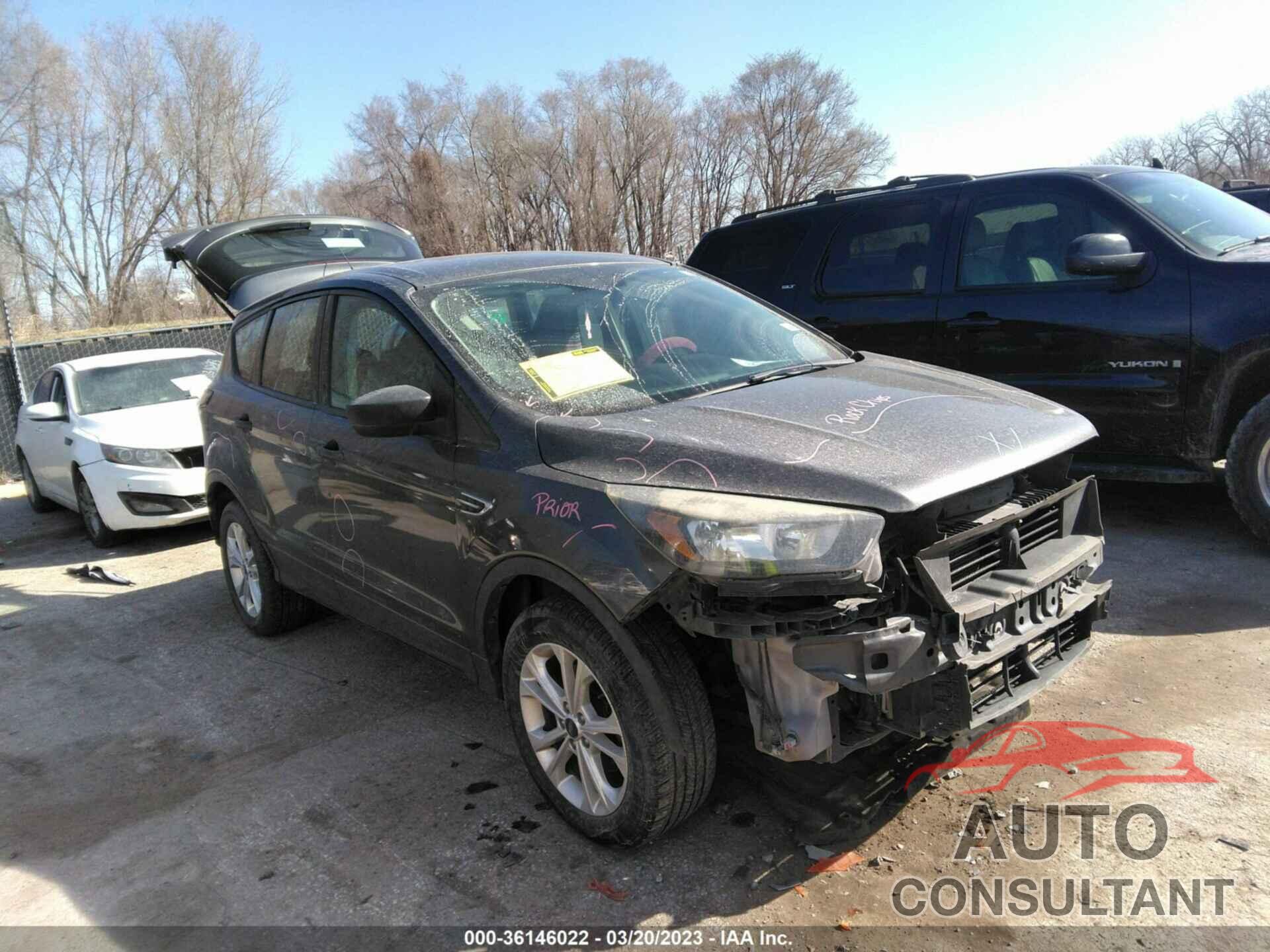 FORD ESCAPE 2018 - 1FMCU0F78JUA09783