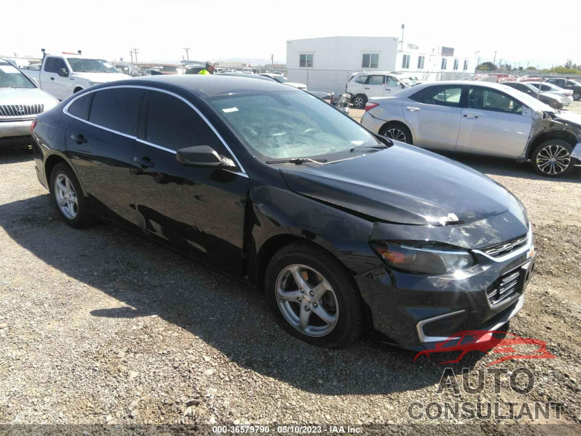 CHEVROLET MALIBU 2017 - 1G1ZB5STXHF105829