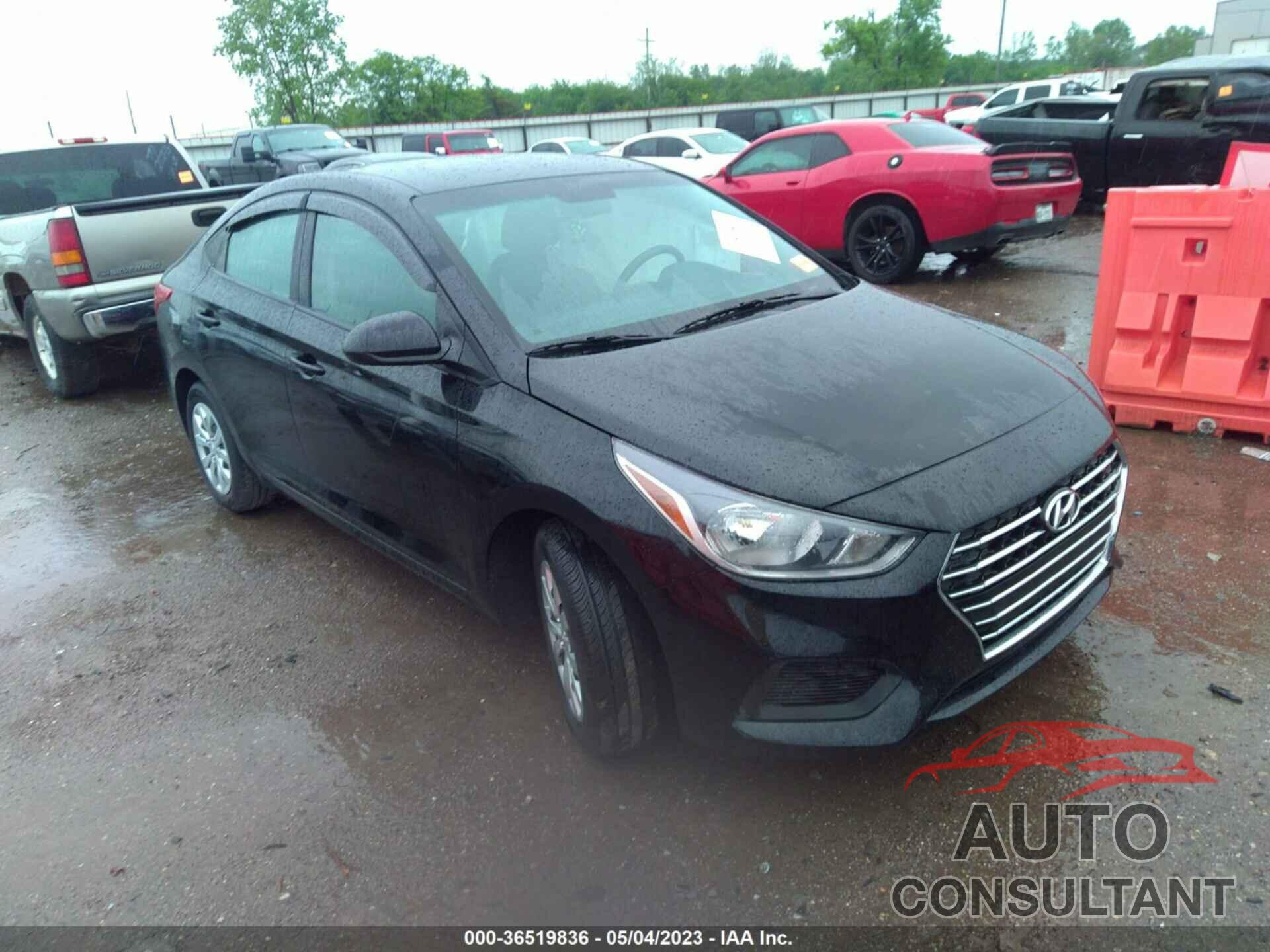 HYUNDAI ACCENT 2022 - 3KPC24A64NE182351