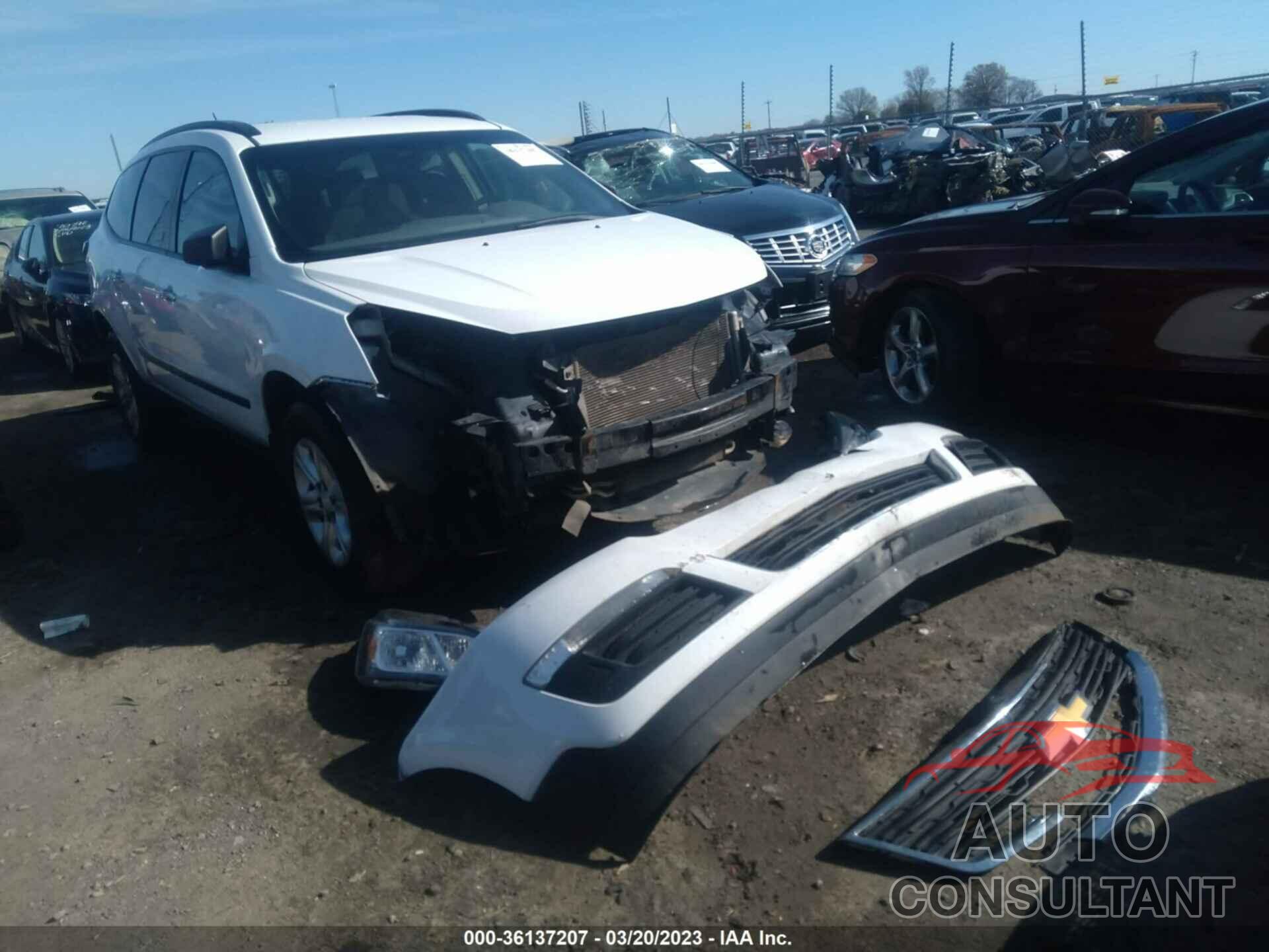 CHEVROLET TRAVERSE 2017 - 1GNKRFED5HJ216730