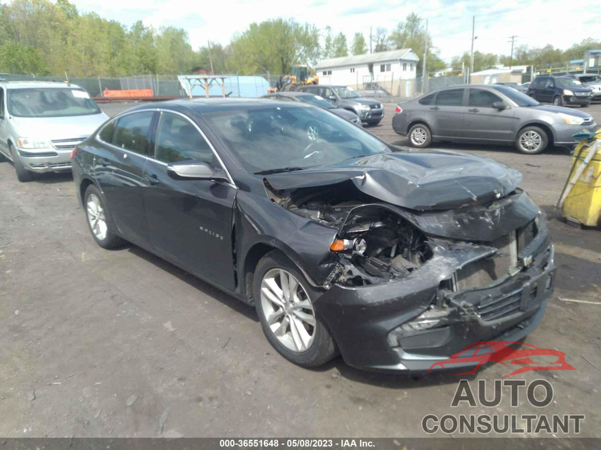 CHEVROLET MALIBU 2018 - 1G1ZD5ST1JF178667