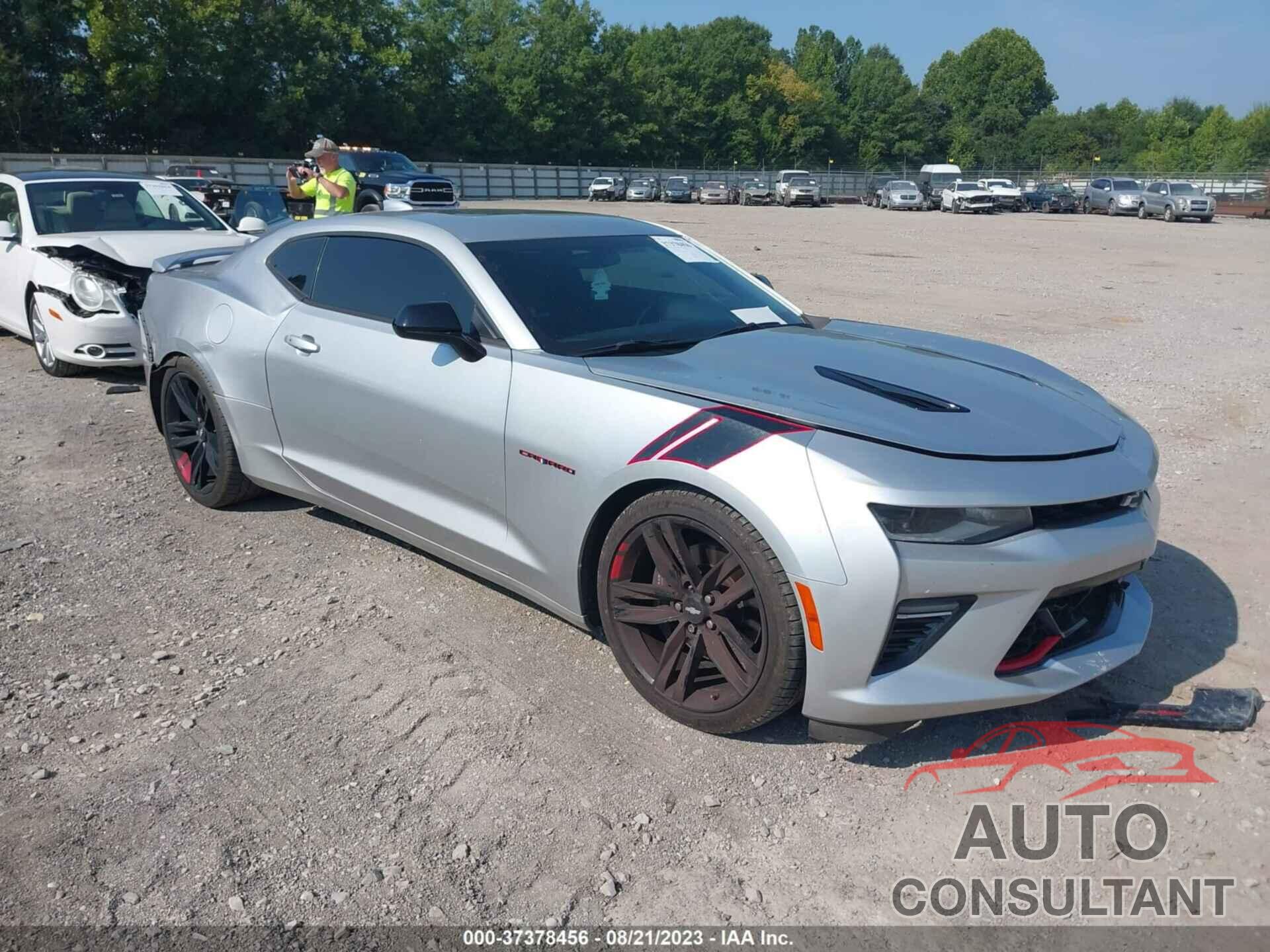 CHEVROLET CAMARO 2018 - 1G1FF1R77J0125831