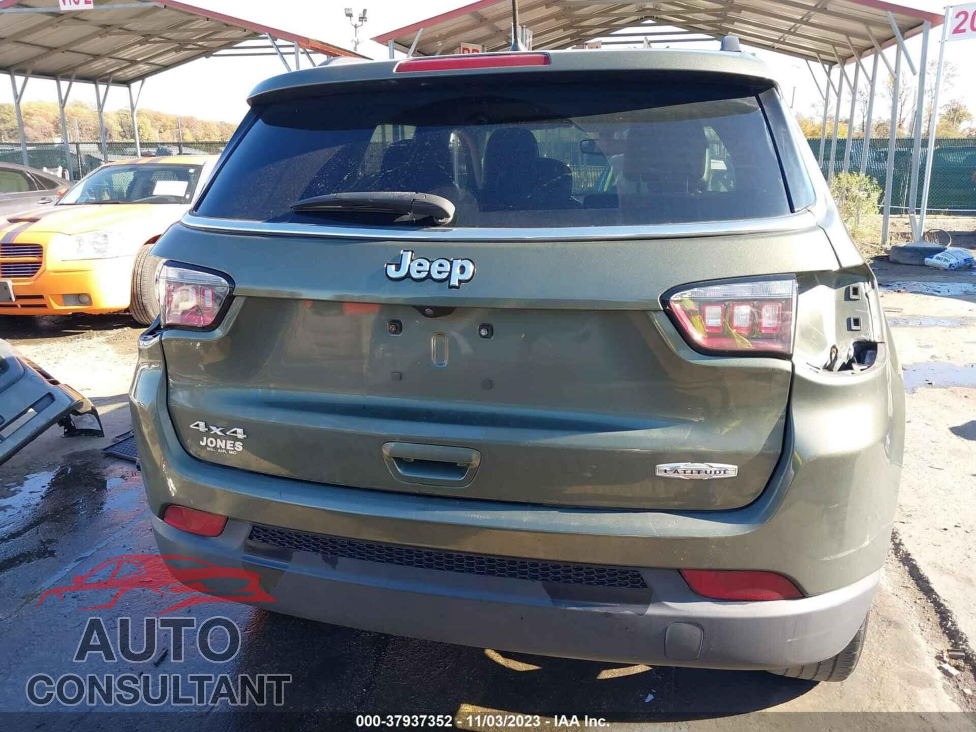JEEP COMPASS 2018 - 3C4NJDBB2JT434997