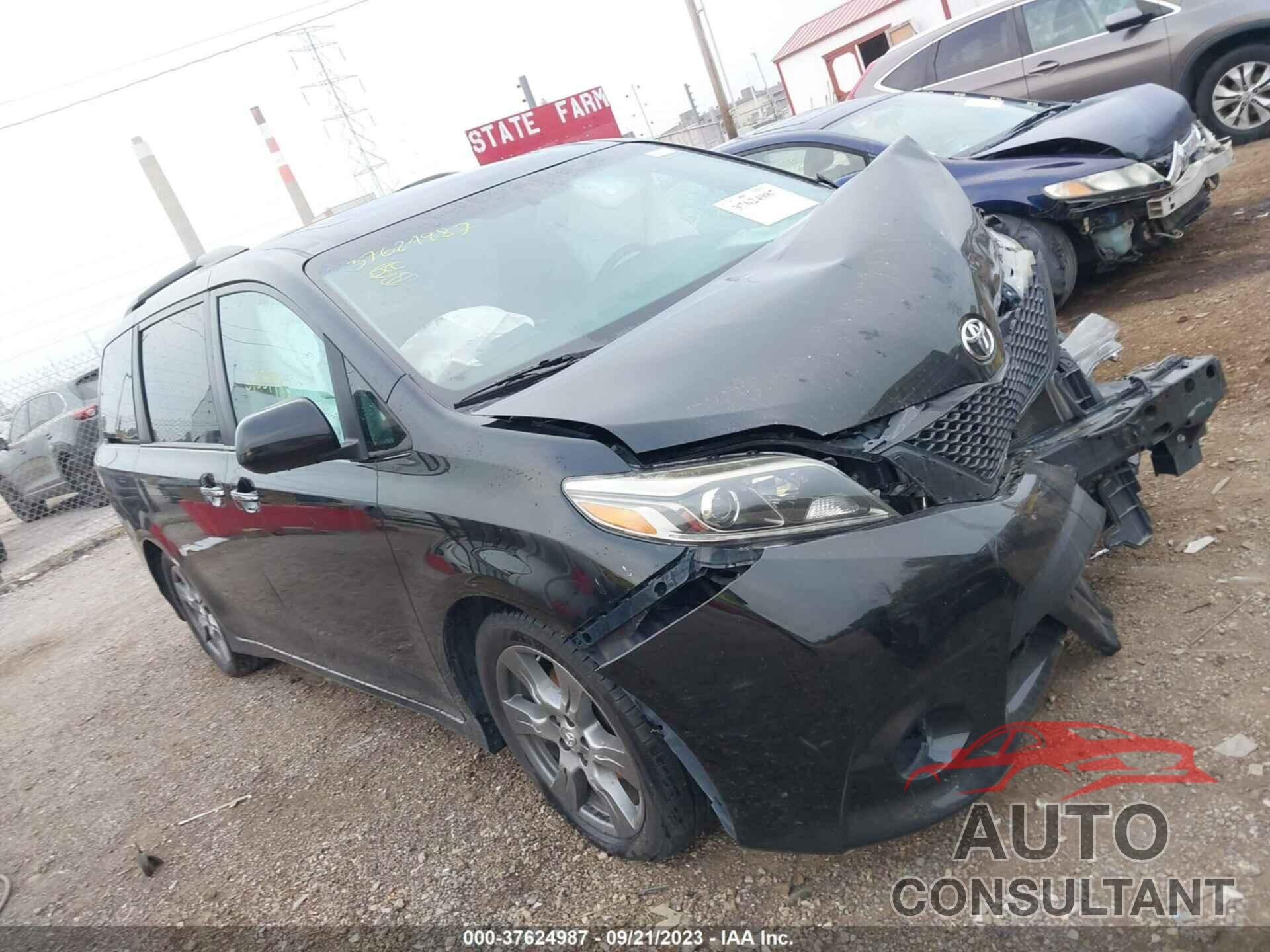 TOYOTA SIENNA 2017 - 5TDXZ3DC6HS823535