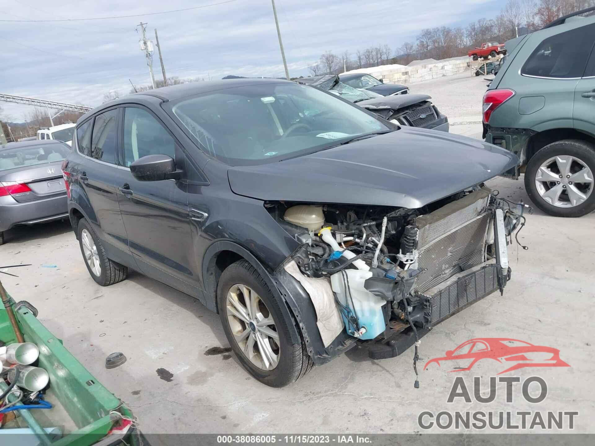 FORD ESCAPE 2019 - 1FMCU9GD7KUA01166