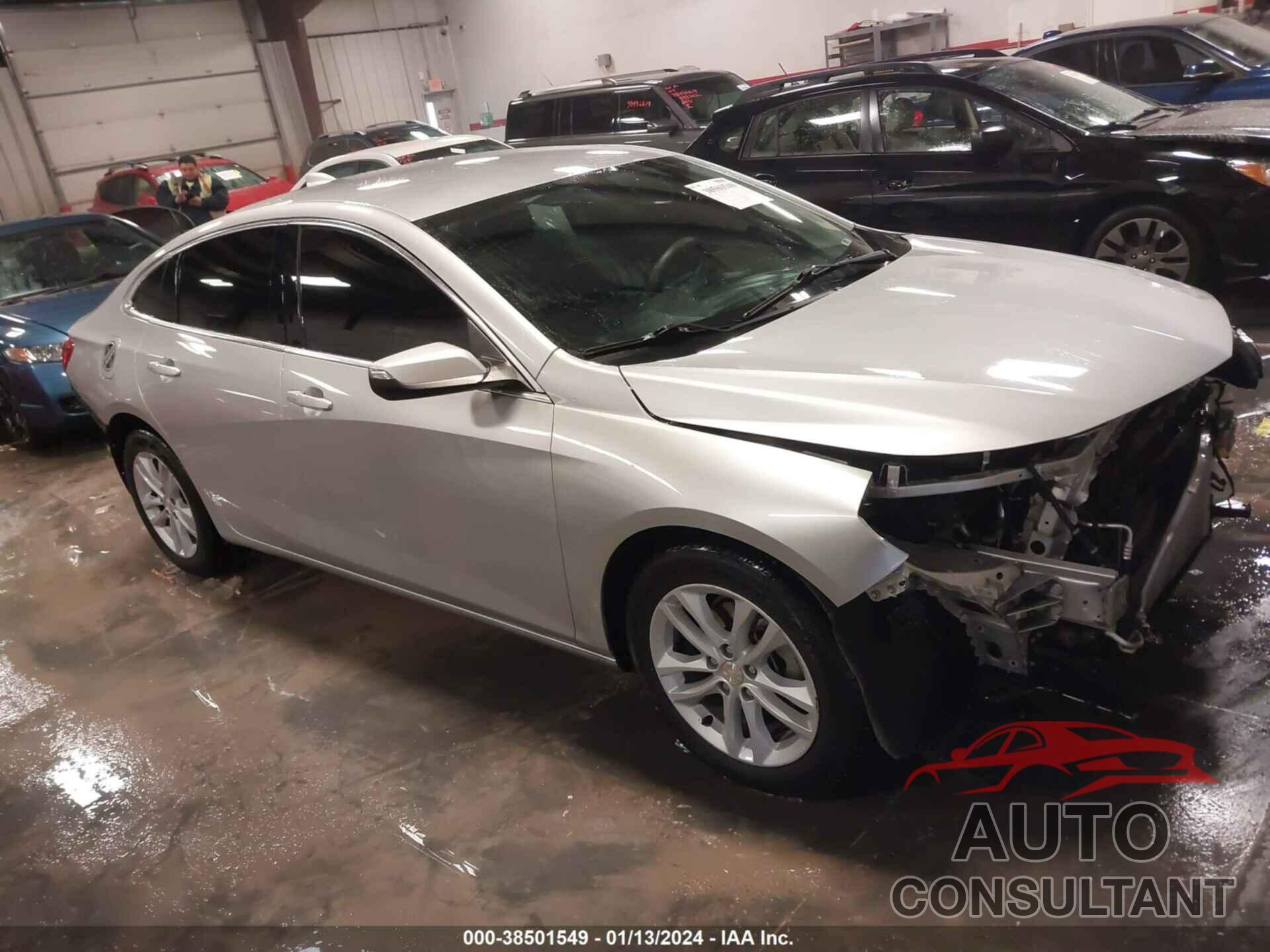 CHEVROLET MALIBU 2018 - 1G1ZD5ST5JF265360