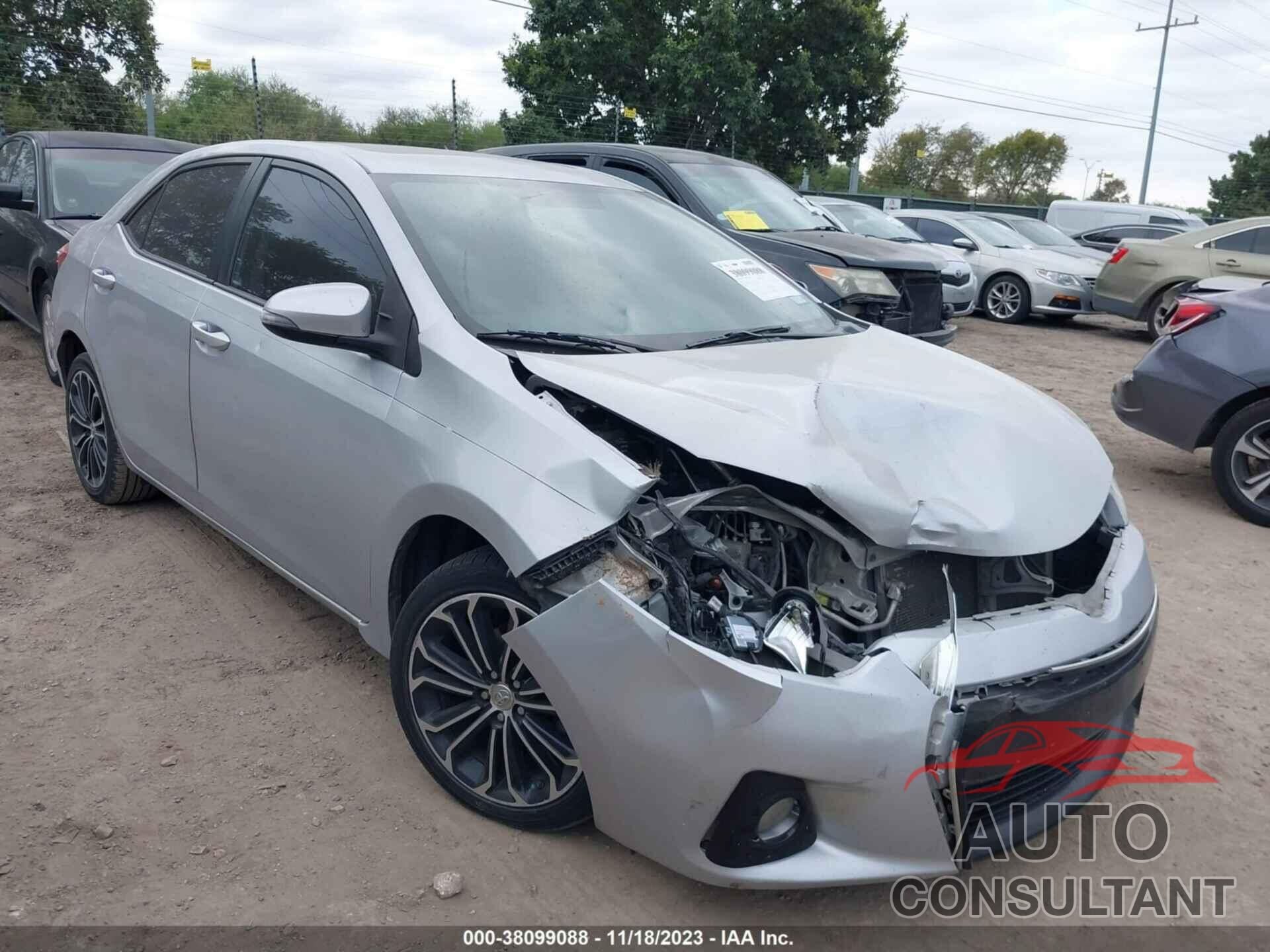 TOYOTA COROLLA 2015 - 5YFBURHE6FP192346