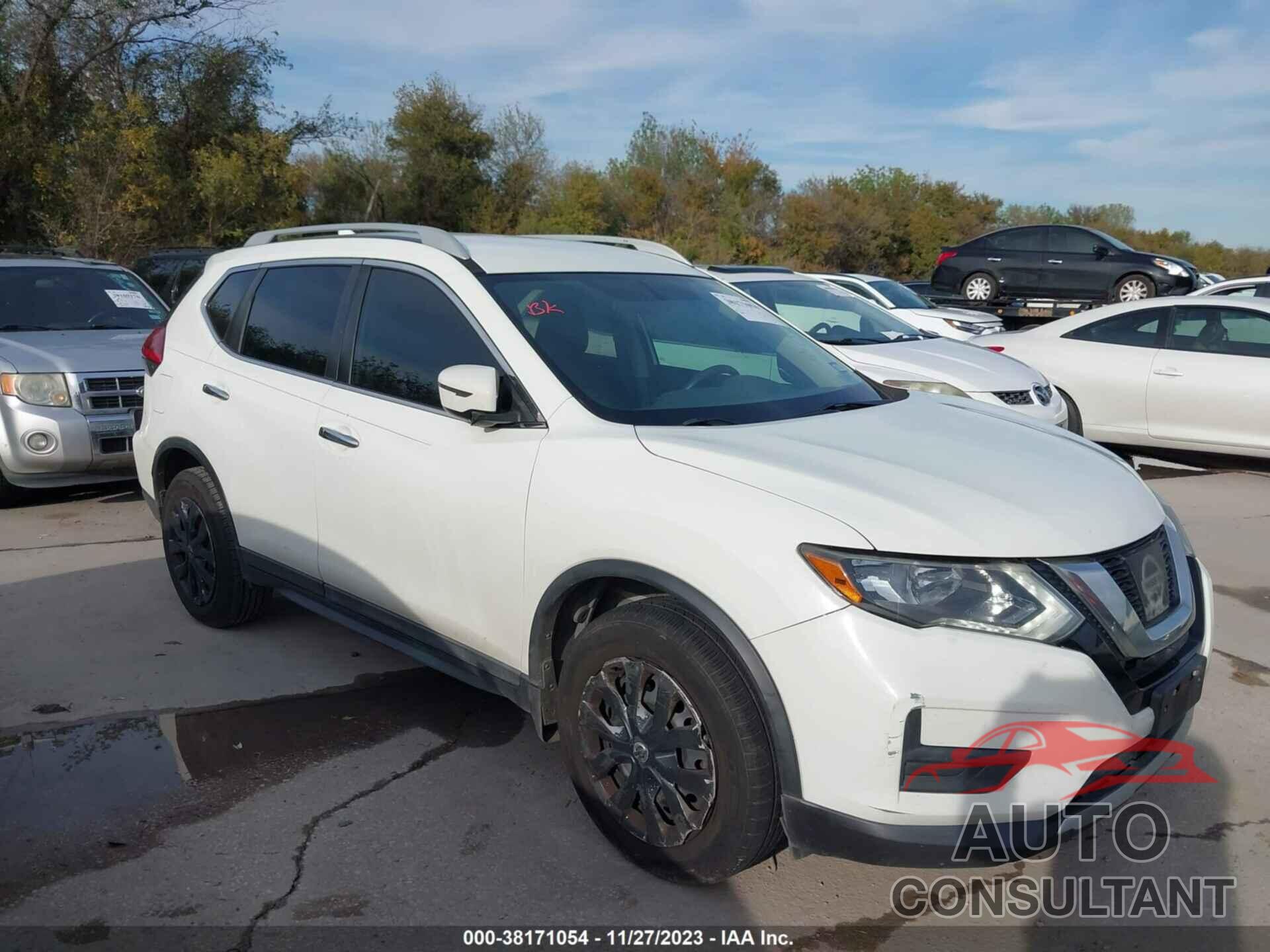 NISSAN ROGUE 2017 - 5N1AT2MT0HC839051