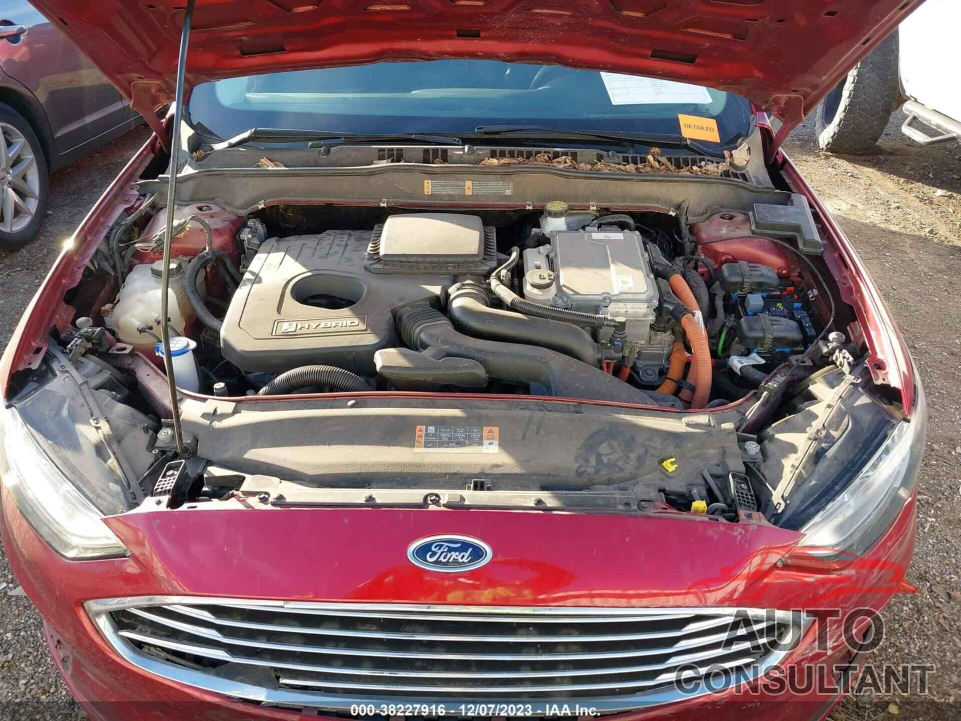 FORD FUSION HYBRID 2019 - 3FA6P0LU9KR204891