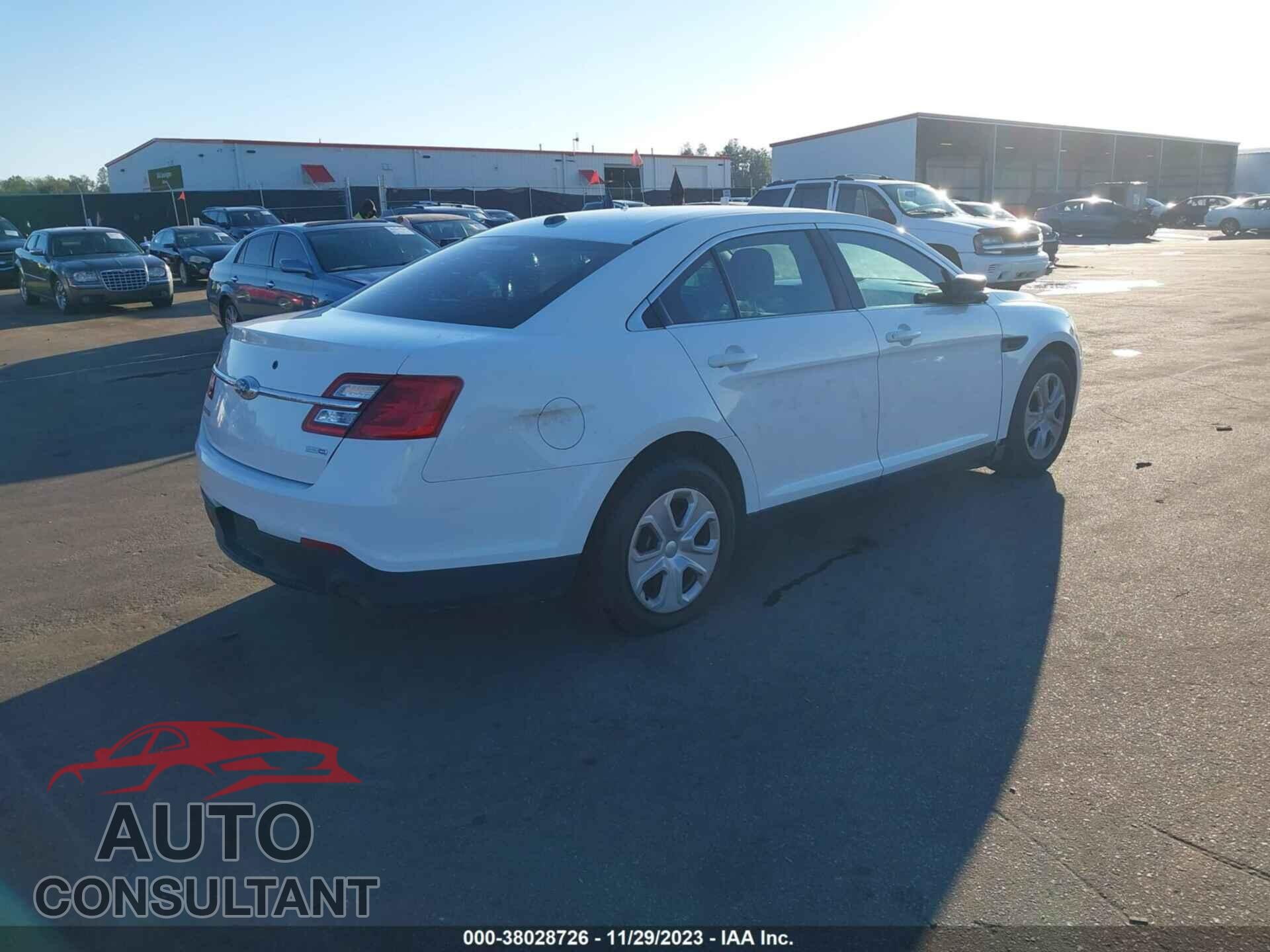FORD TAURUS 2016 - 1FAHP2MK4GG154692