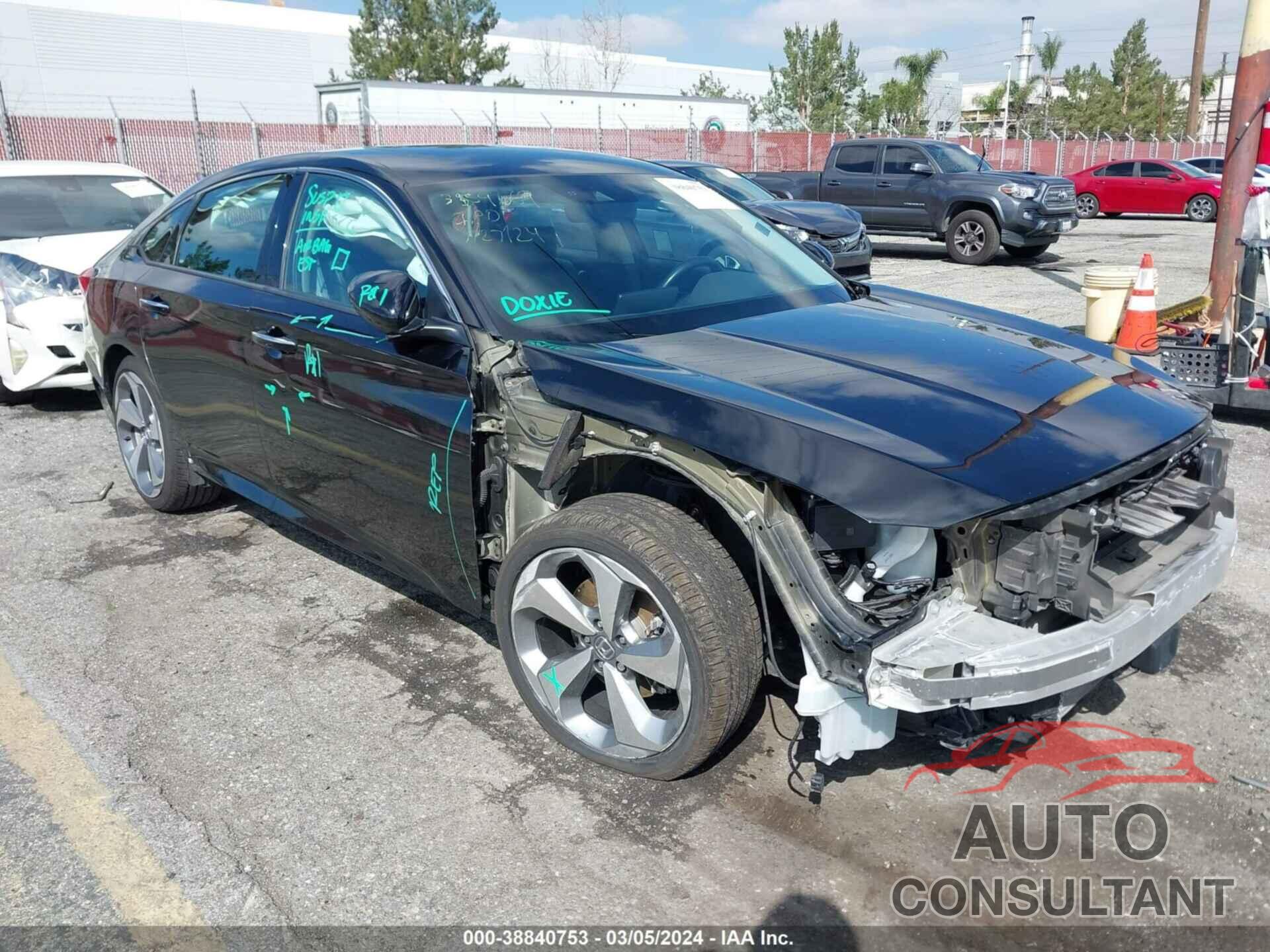 HONDA ACCORD 2018 - 1HGCV1F91JA031491