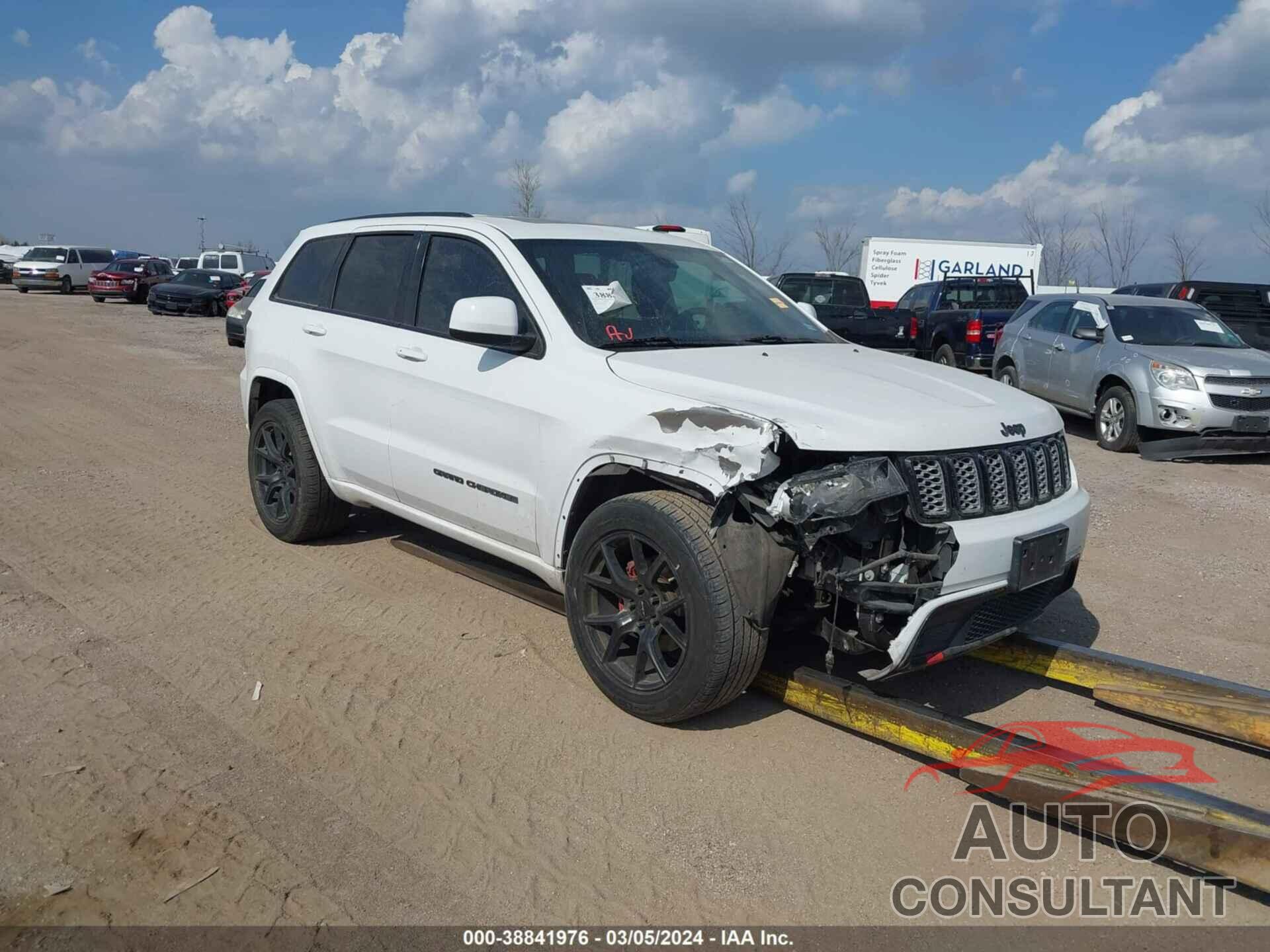 JEEP GRAND CHEROKEE 2017 - 1C4RJEAGXHC770312