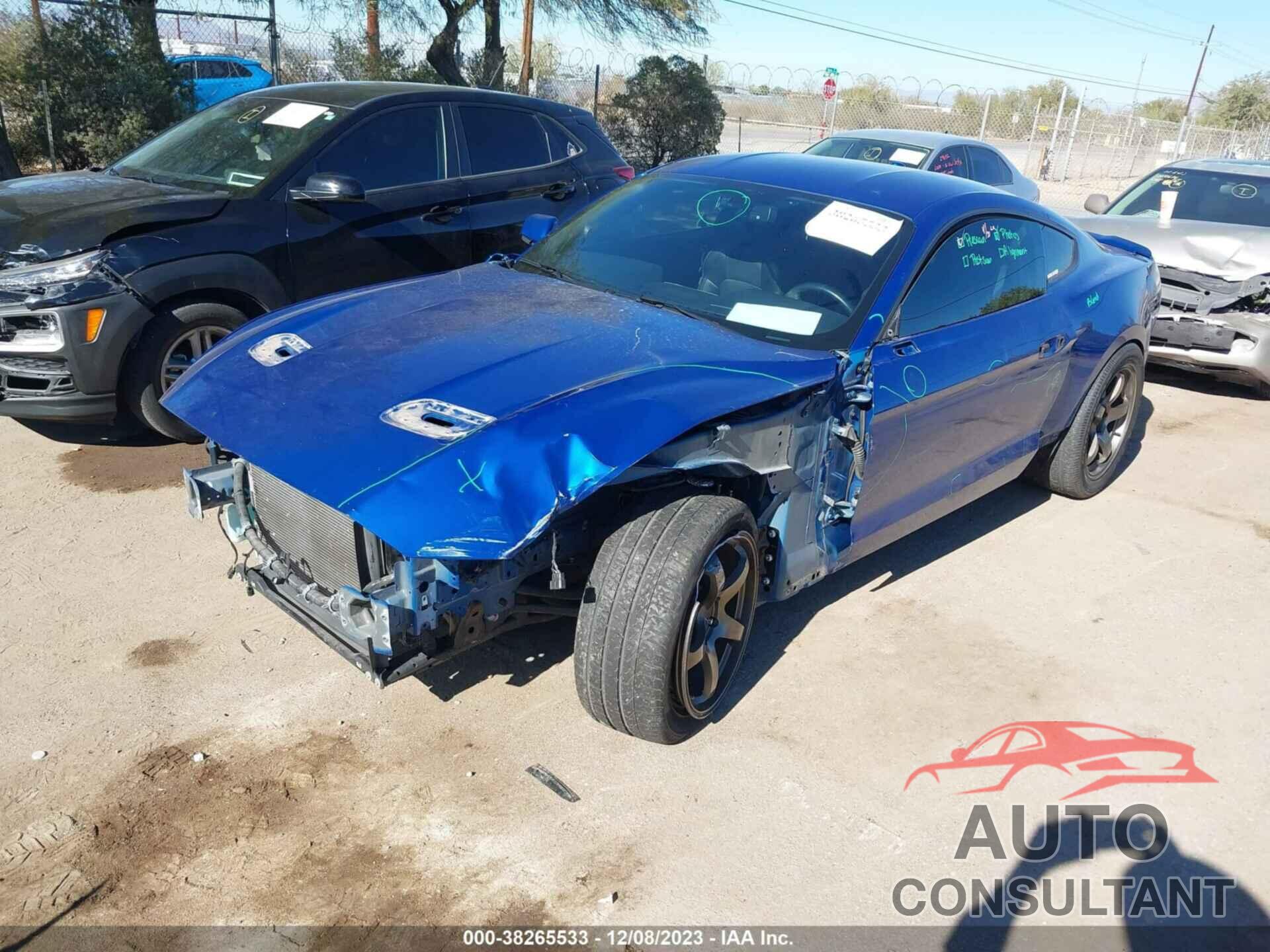 FORD MUSTANG 2018 - 1FA6P8CF9J5185132